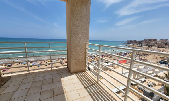 Penthouse - Resale - Torrevieja -
                Playa De La Mata