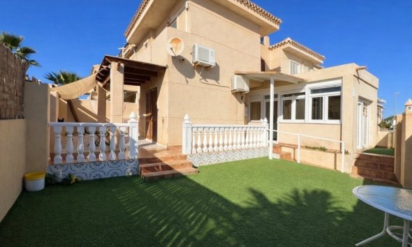 Quad House - Wiederverkauf - Orihuela Costa -
                Costa Blanca