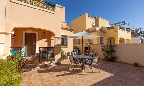 Quad House - Wiederverkauf - Orihuela Costa -
                PAU 8