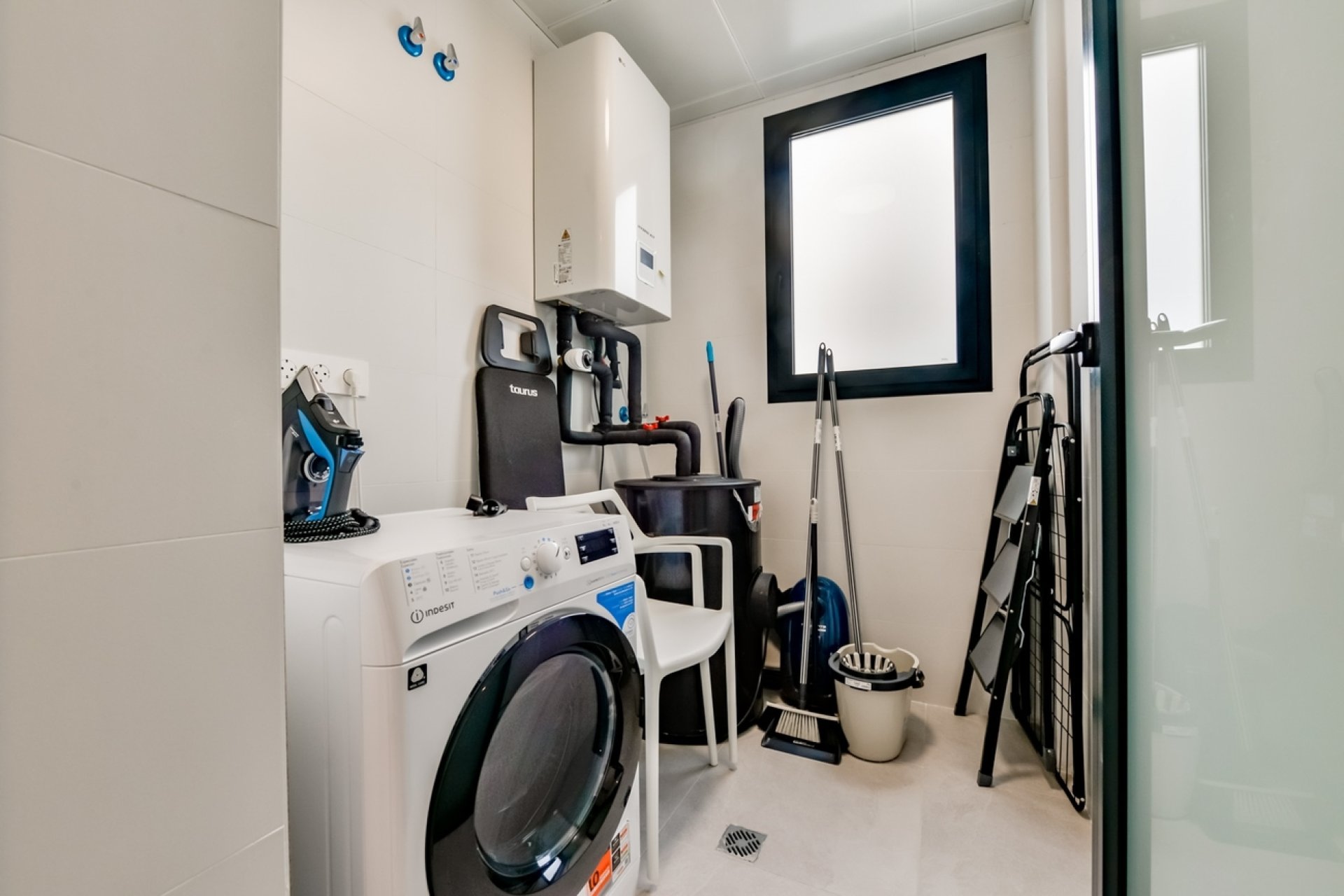 Resale - Apartment -
Alfas del Pí - Albir