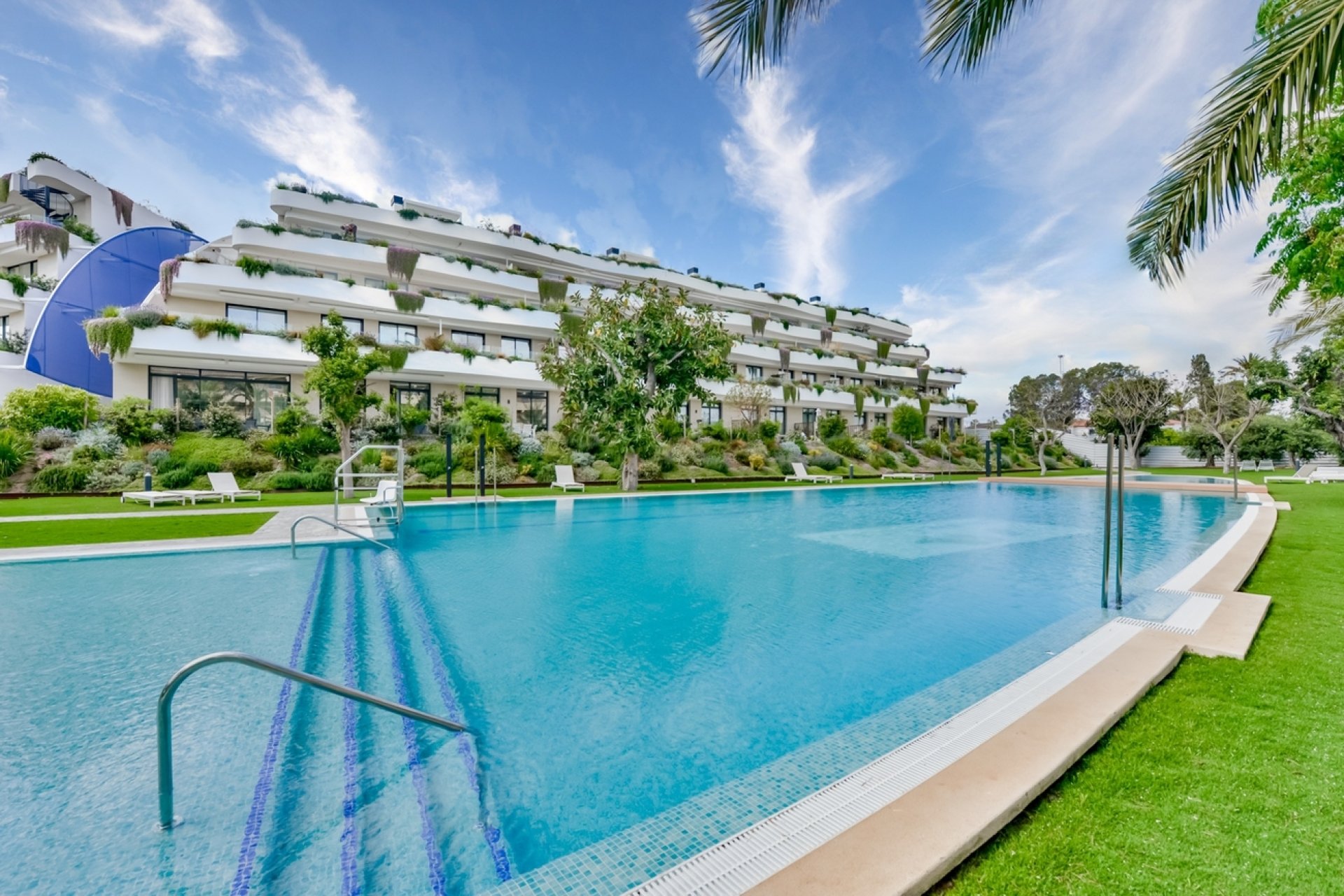 Resale - Apartment -
Alfas del Pí - Albir