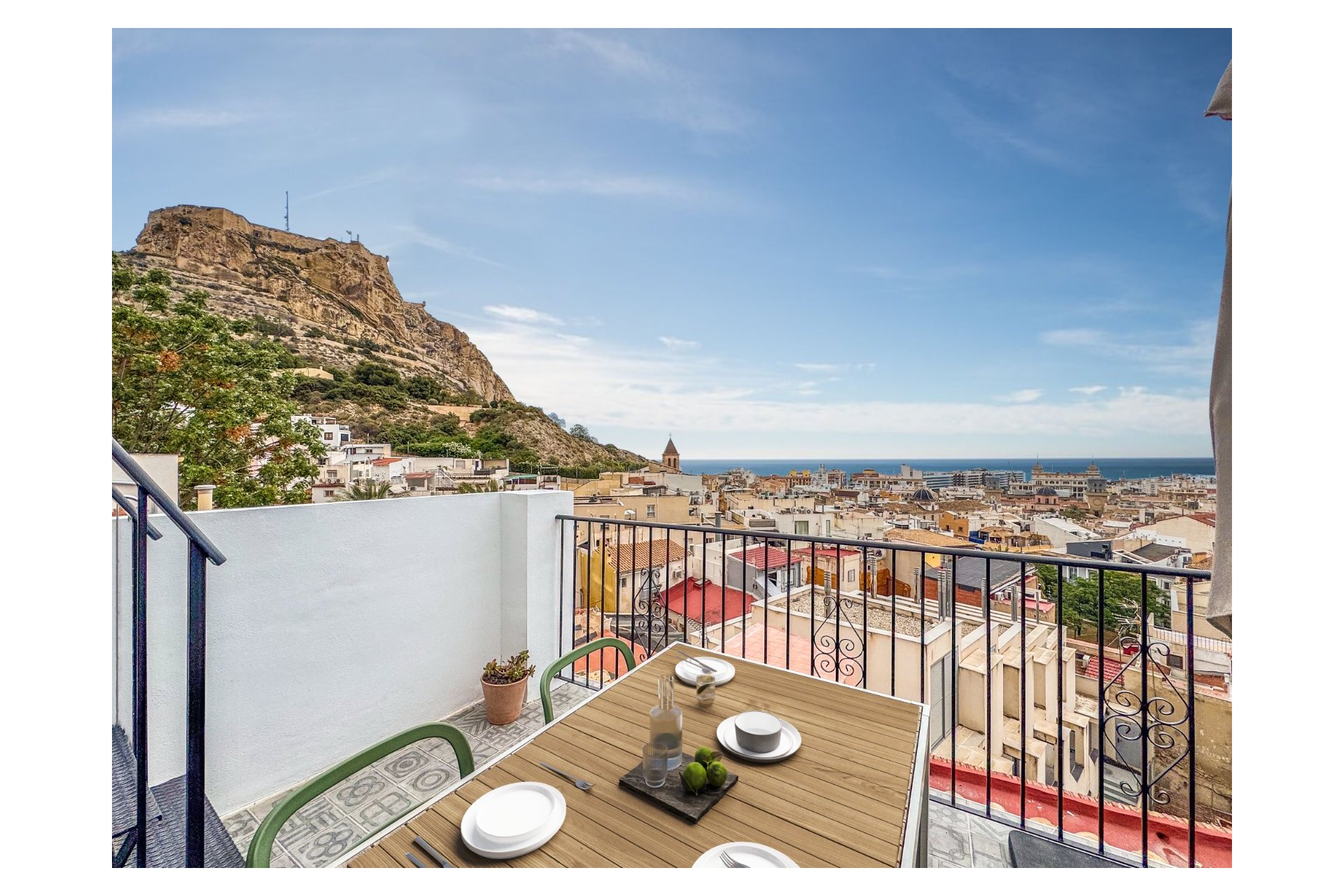 Resale - Apartment -
Alicante - Costa Blanca