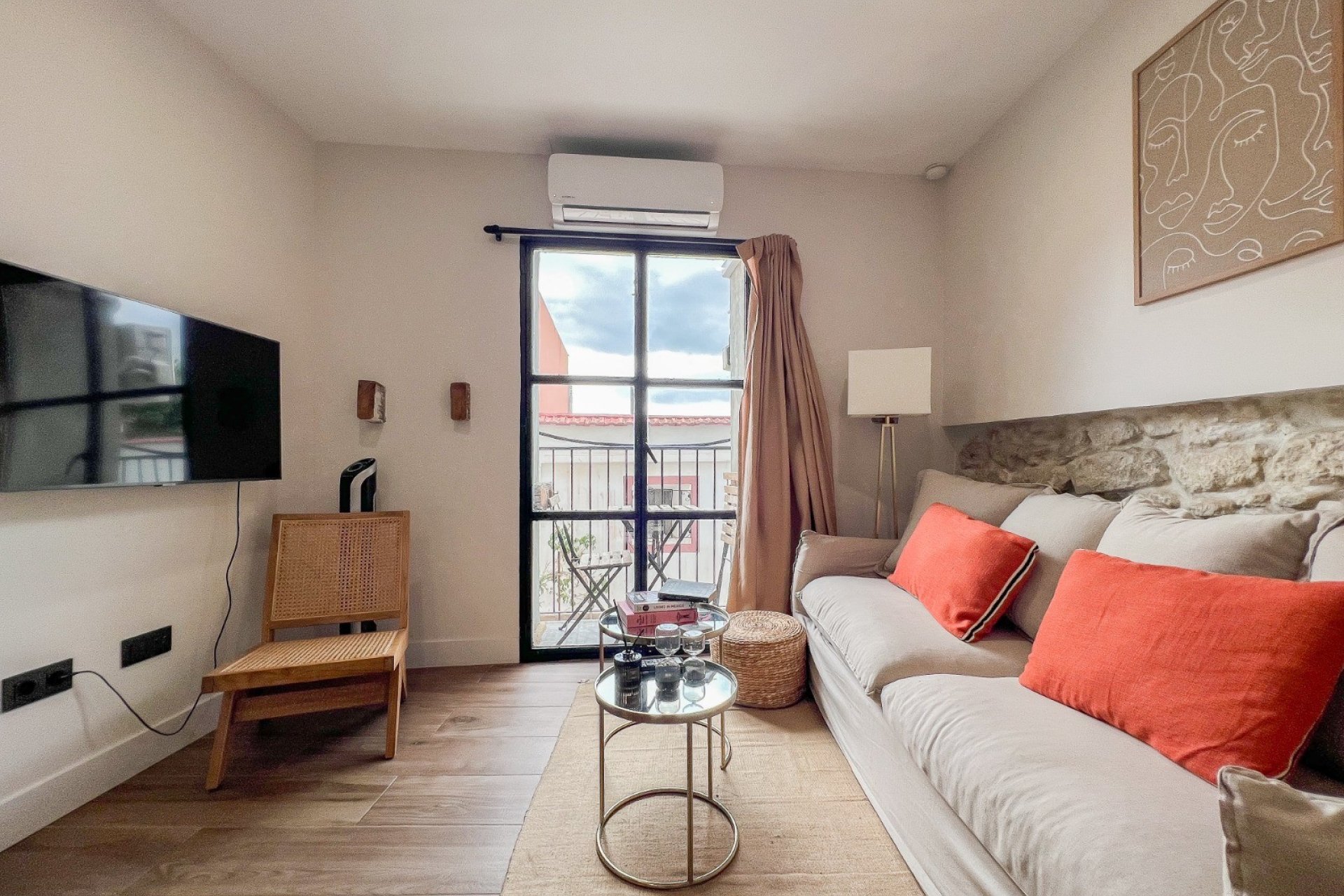 Resale - Apartment -
Alicante - Costa Blanca