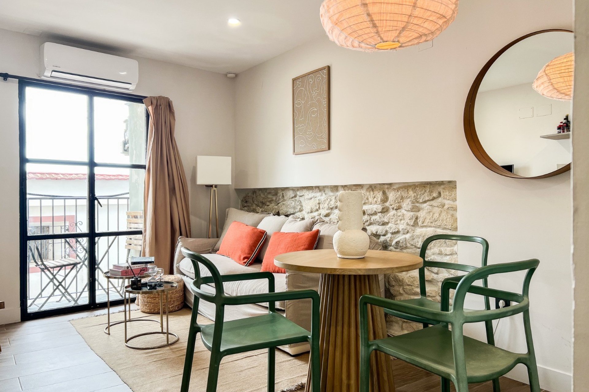 Resale - Apartment -
Alicante - Costa Blanca