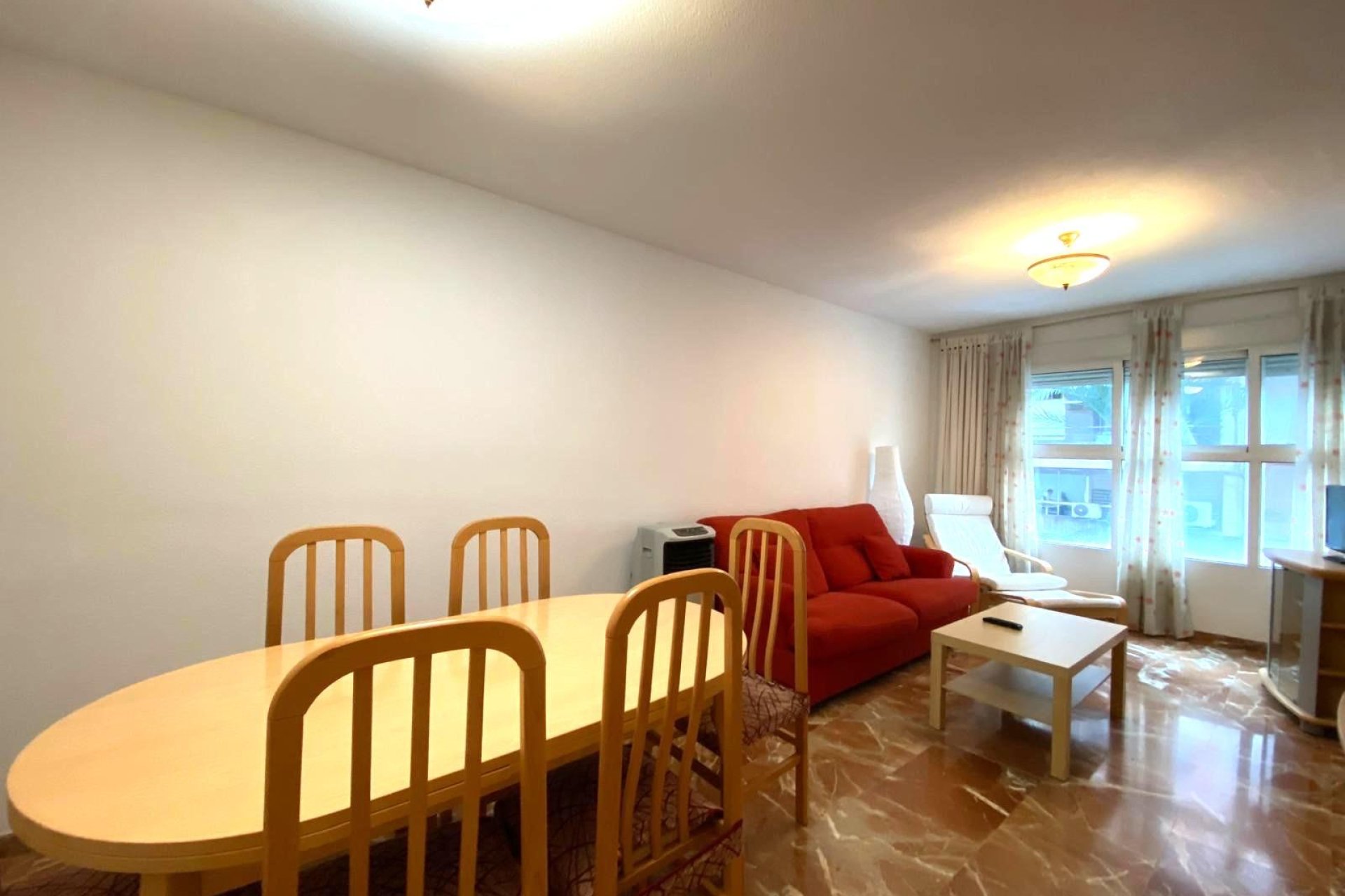 Resale - Apartment -
Alicante - Costa Blanca