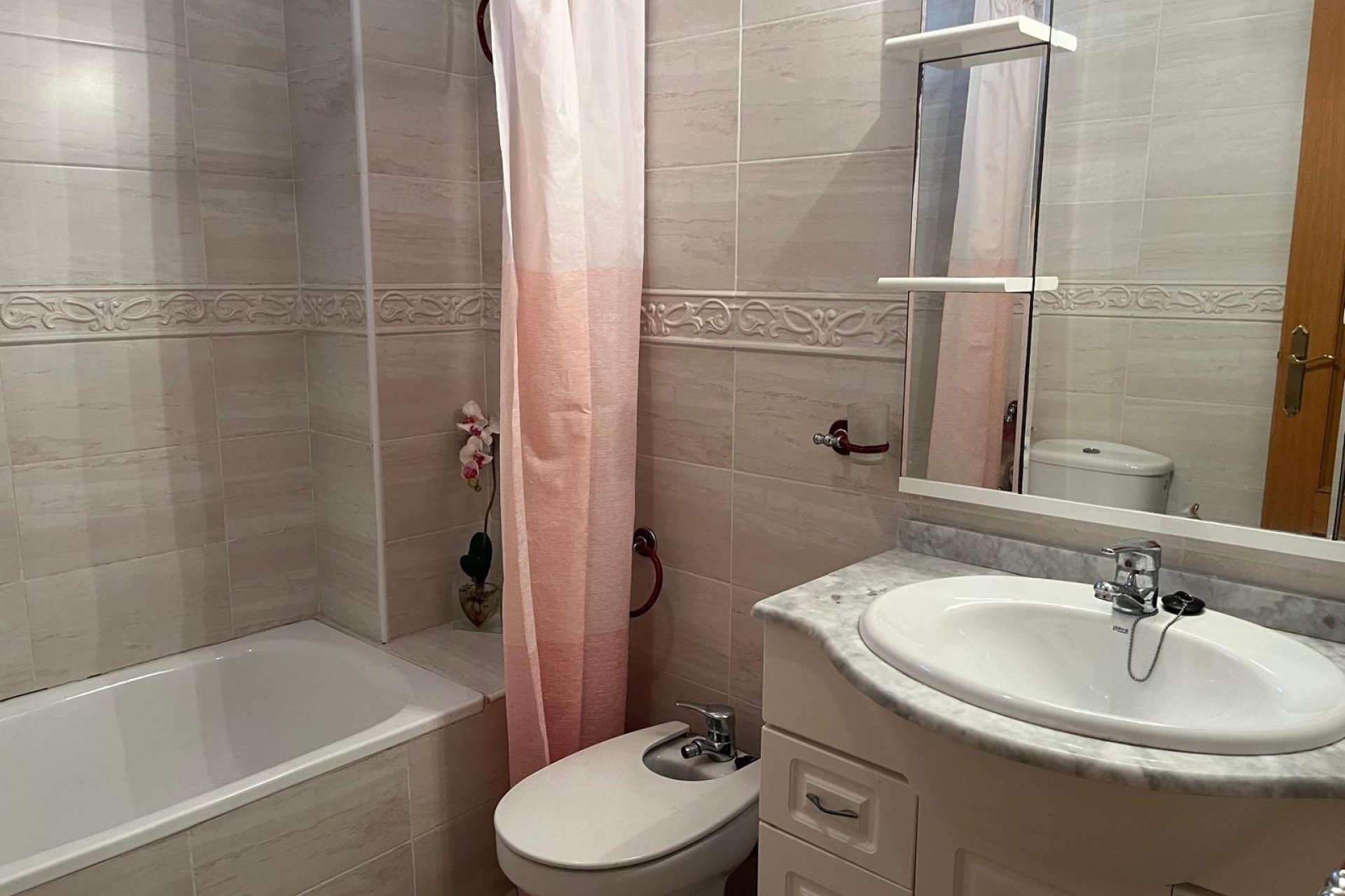 Resale - Apartment -
Almoradí - Centro Urbano 2