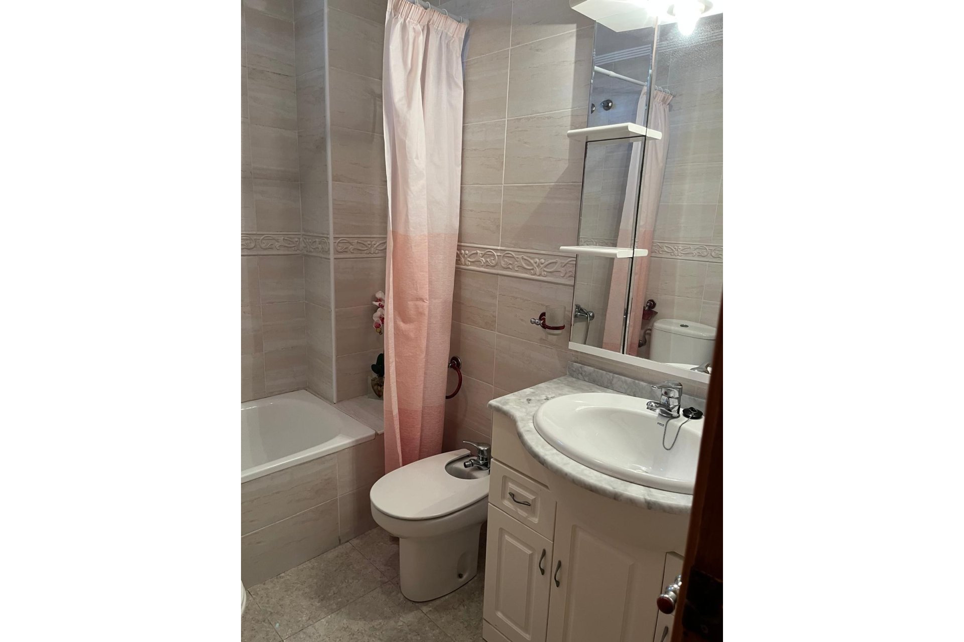 Resale - Apartment -
Almoradí - Centro Urbano 2