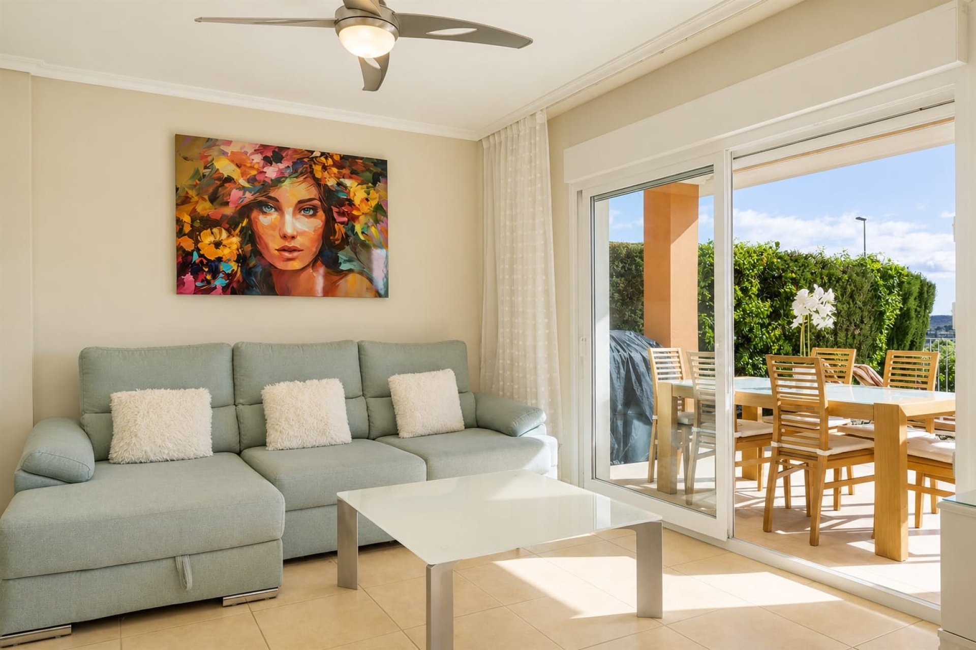 Resale - Apartment -
Altaona Golf and Country Club - Inland