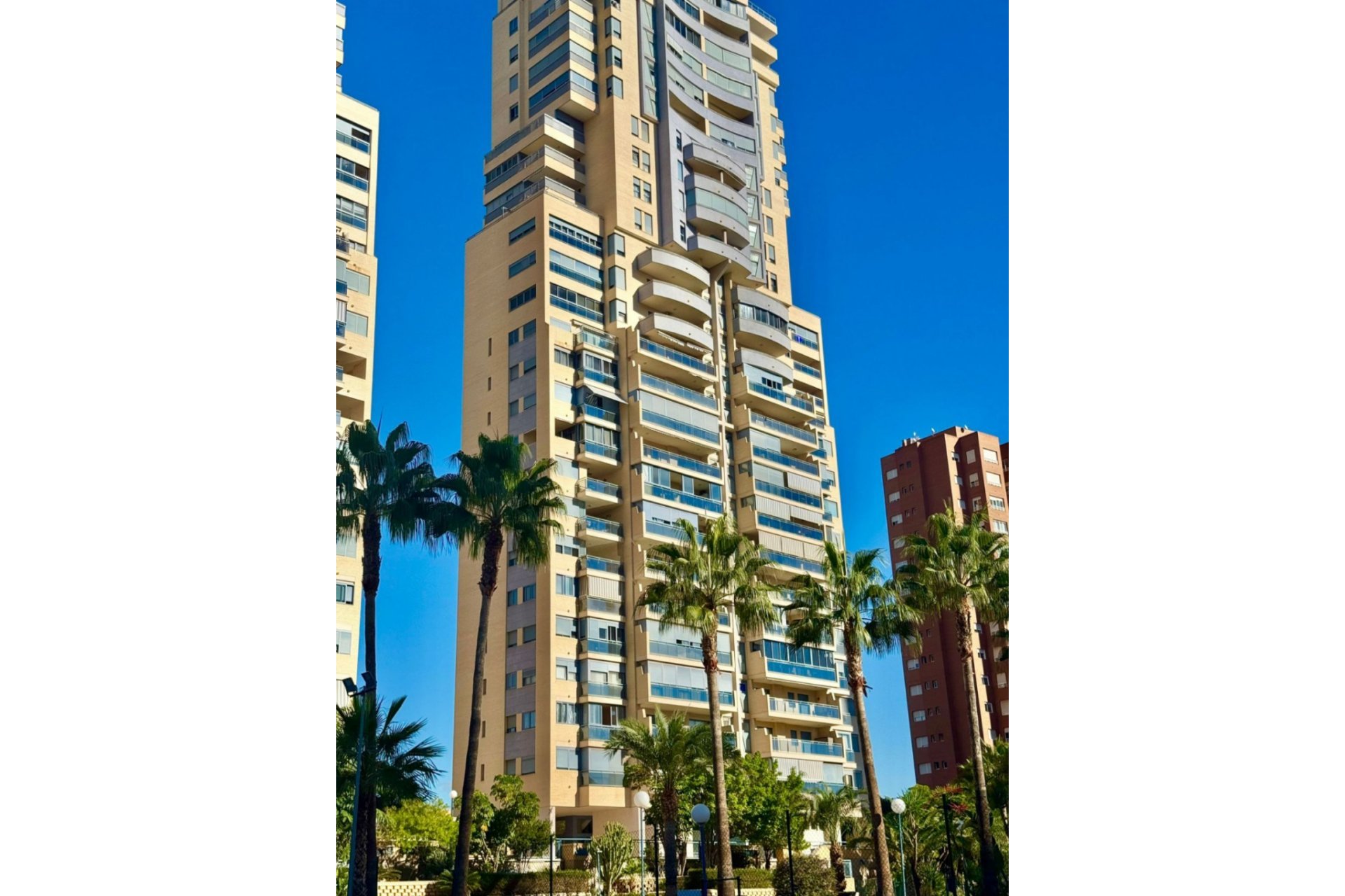Resale - Apartment -
Benidorm - Costa Blanca