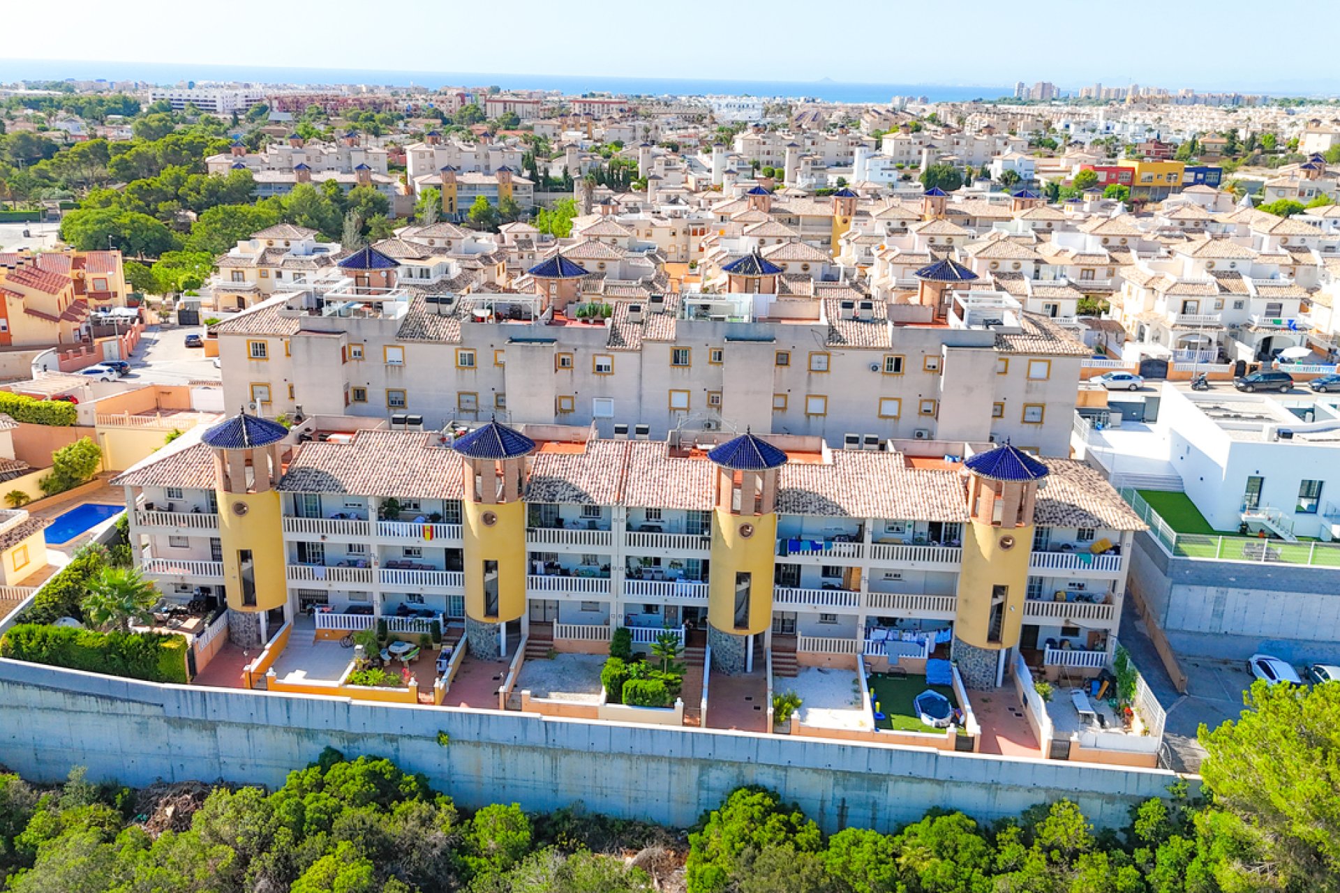 Resale - Apartment -
Cabo Roig - Costa Blanca