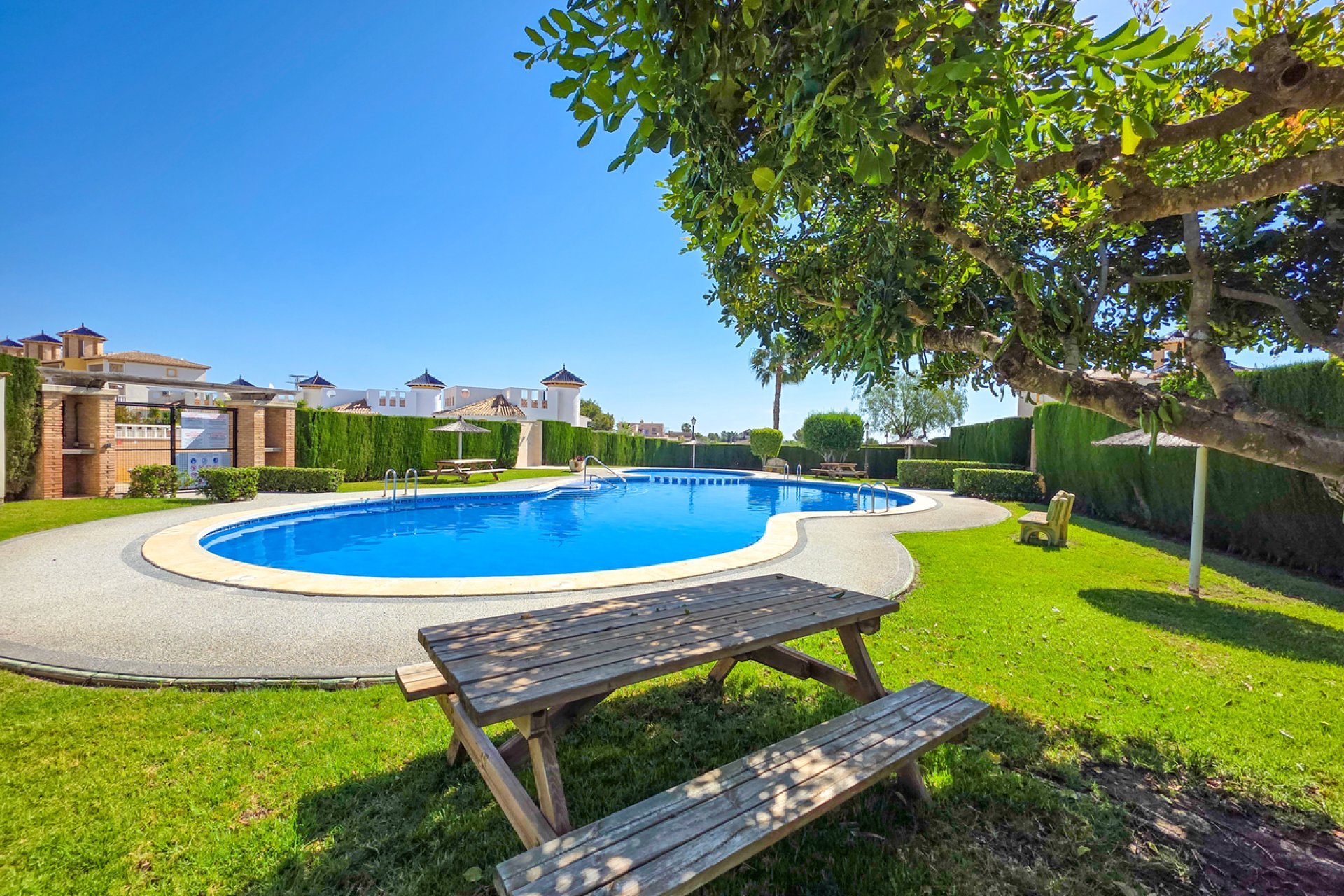 Resale - Apartment -
Cabo Roig - Costa Blanca