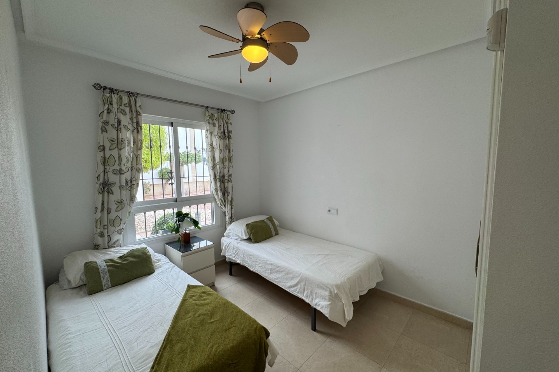 Resale - Apartment -
Campoamor - Costa Blanca