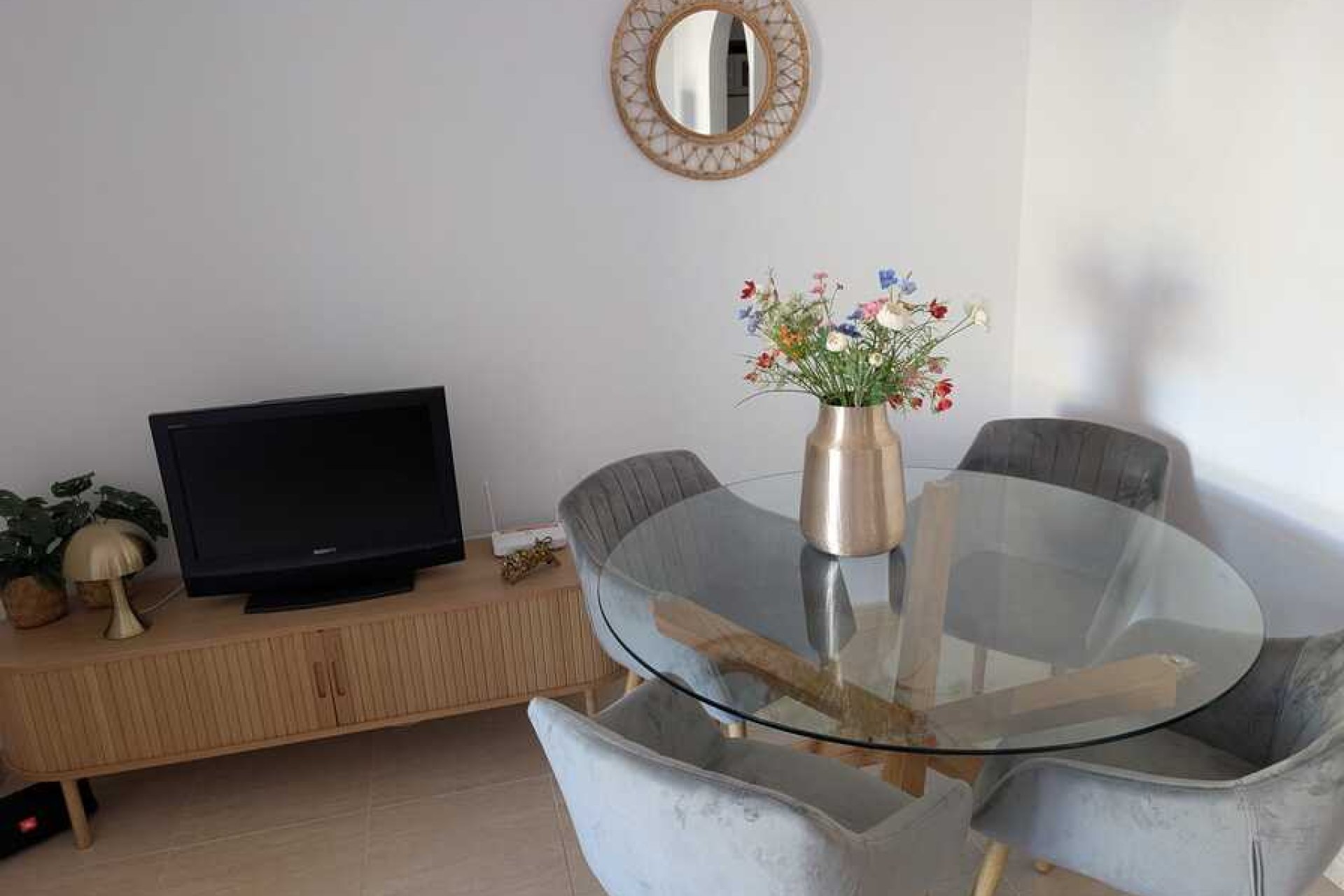 Resale - Apartment -
Daya Nueva - Costa Blanca