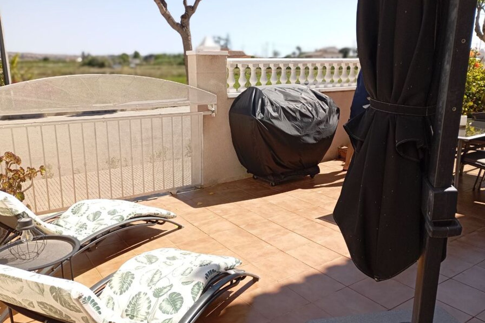 Resale - Apartment -
Daya Vieja - Costa Blanca