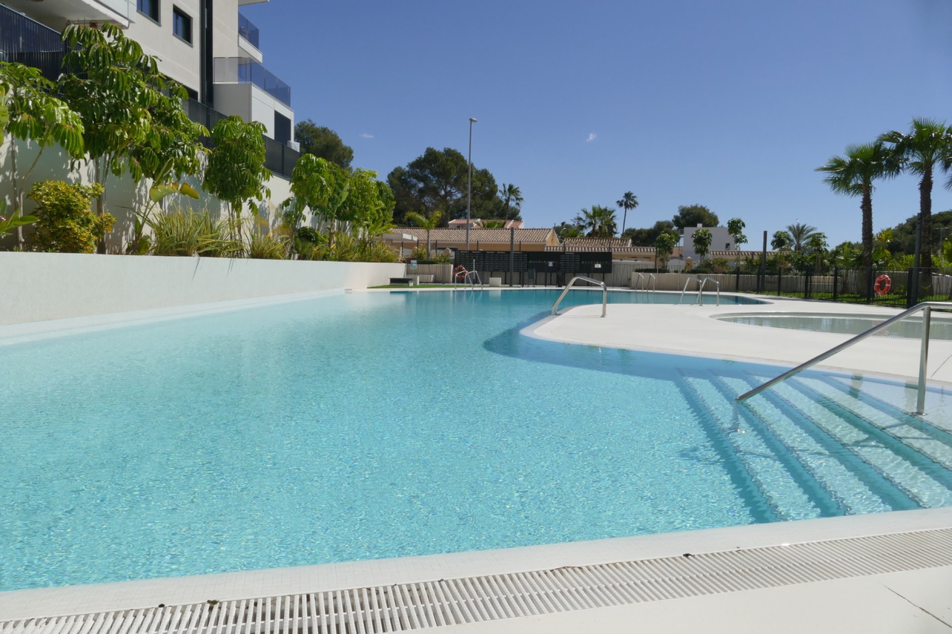 Resale - Apartment -
Dehesa de Campoamor - Costa Blanca