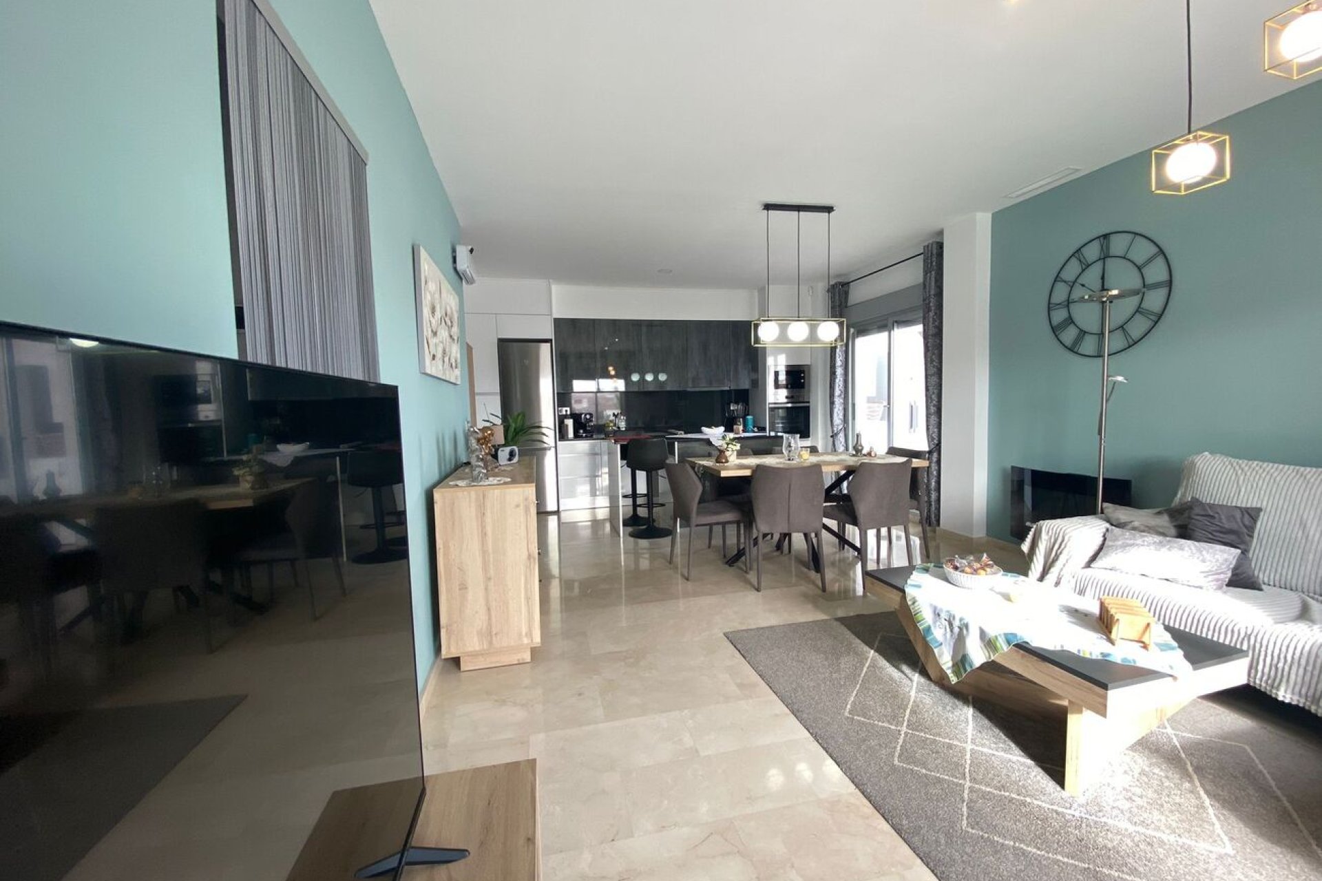 Resale - Apartment -
Dehesa de Campoamor - Las Filipinas