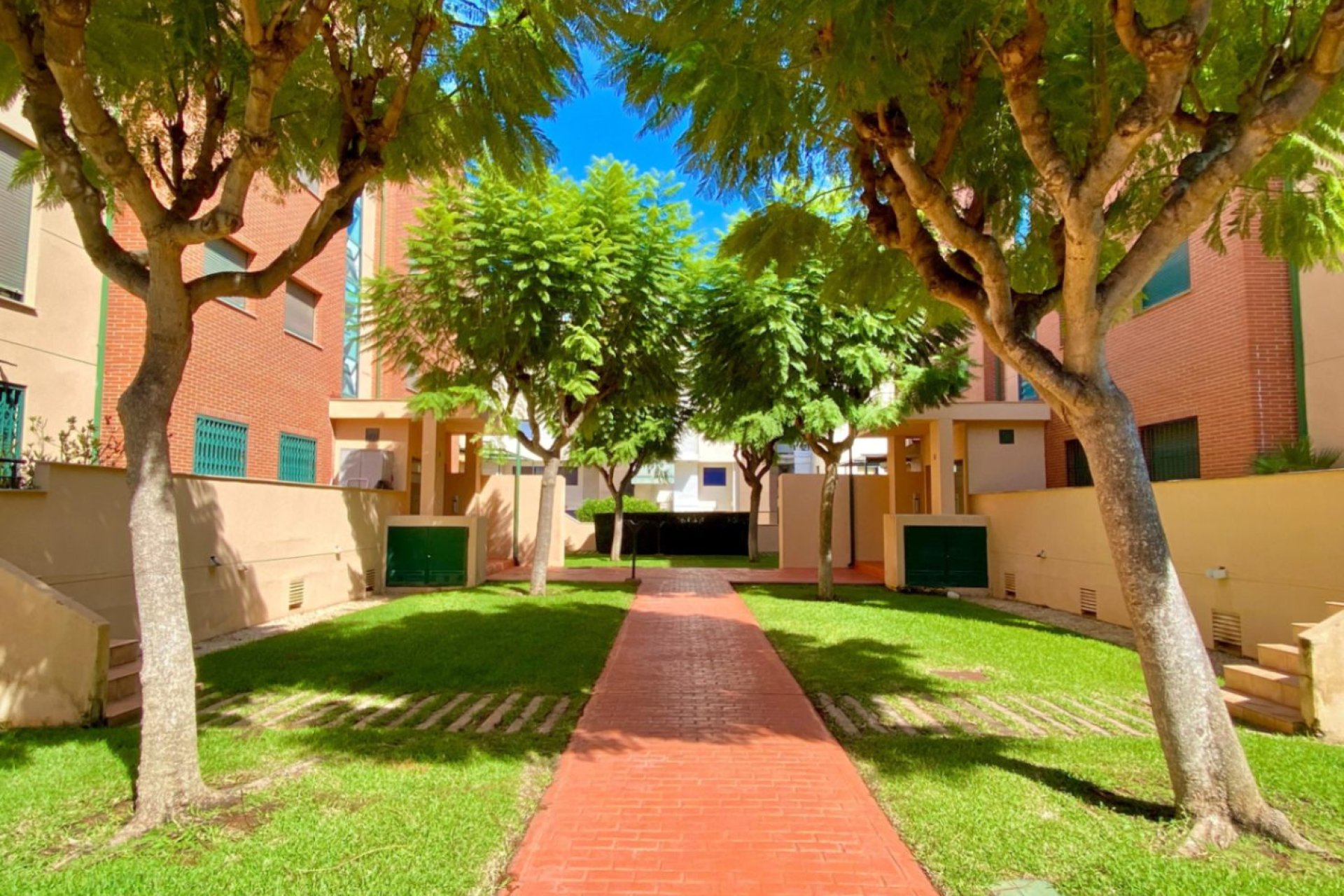 Resale - Apartment -
Denia - Costa Blanca