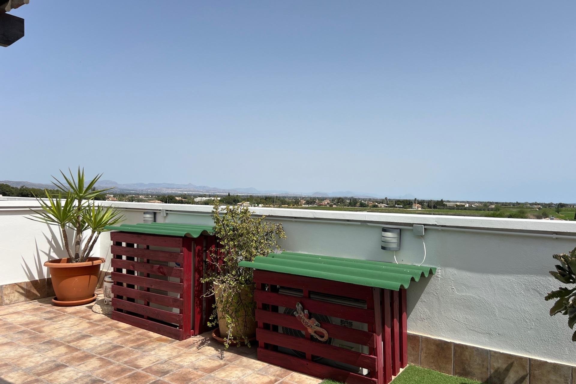 Resale - Apartment -
Dolores - Comunidad Valenciana