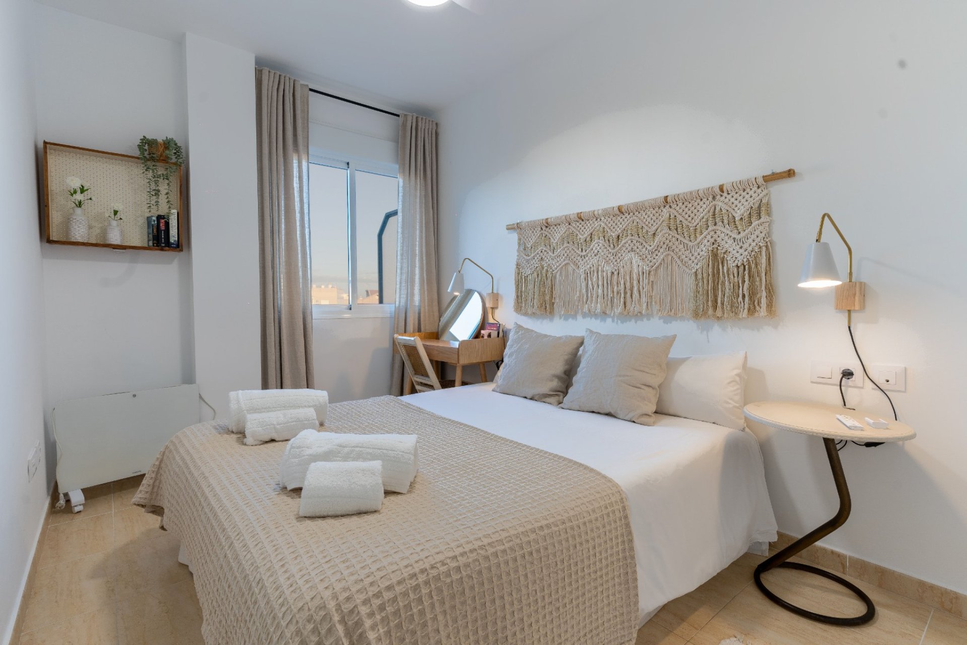 Resale - Apartment -
El Campello - Costa Blanca