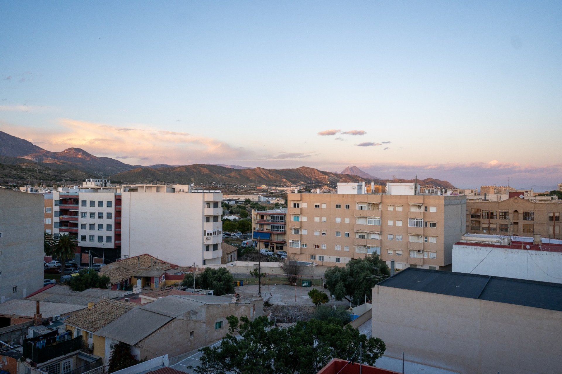 Resale - Apartment -
El Campello - Costa Blanca