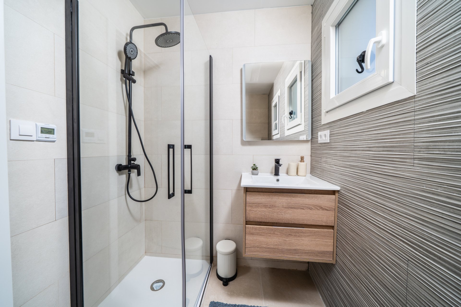 Resale - Apartment -
El Chaparral - Costa Blanca