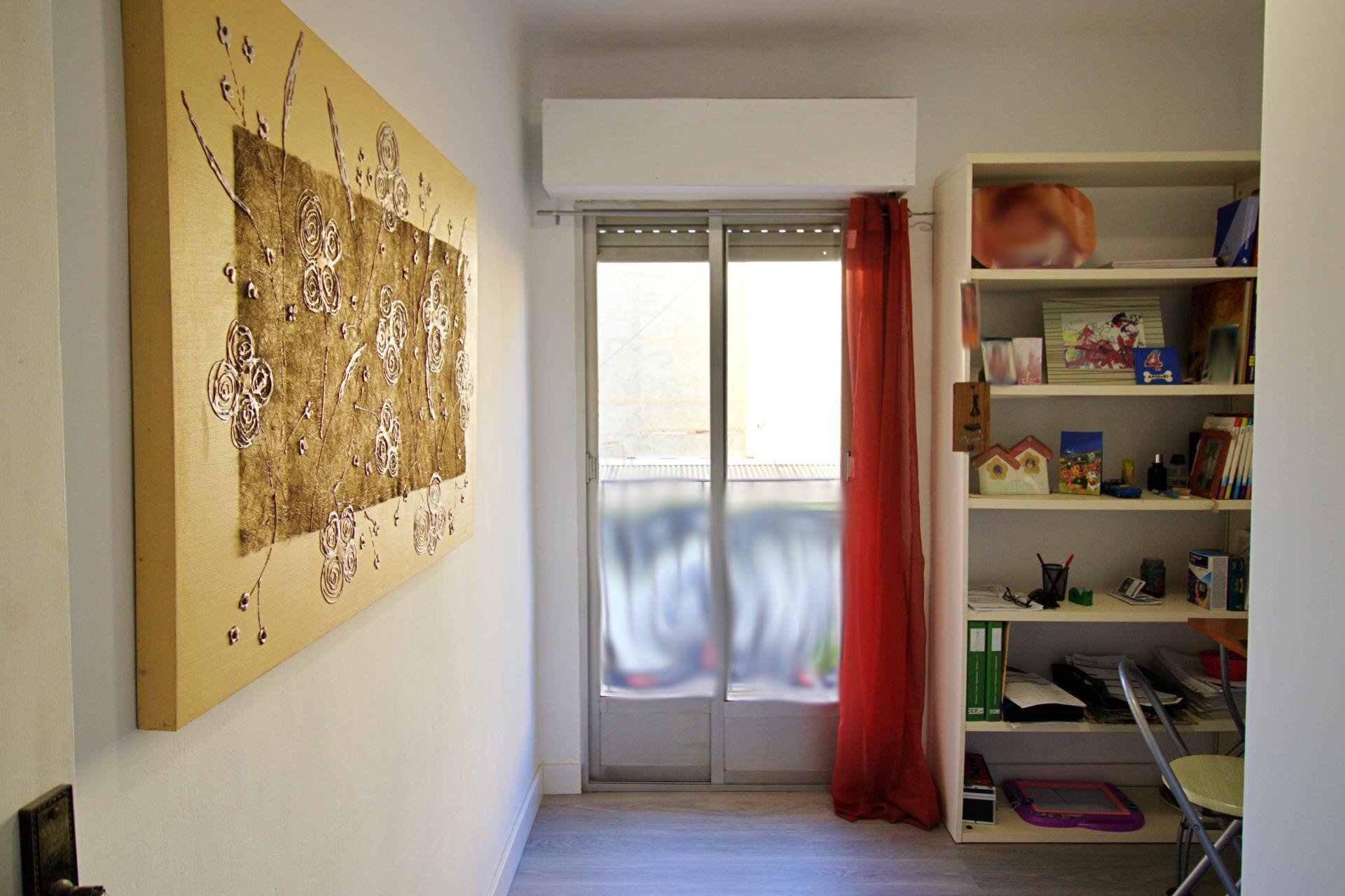 Resale - Apartment -
Elche - Plaza Crevillente-juzgados