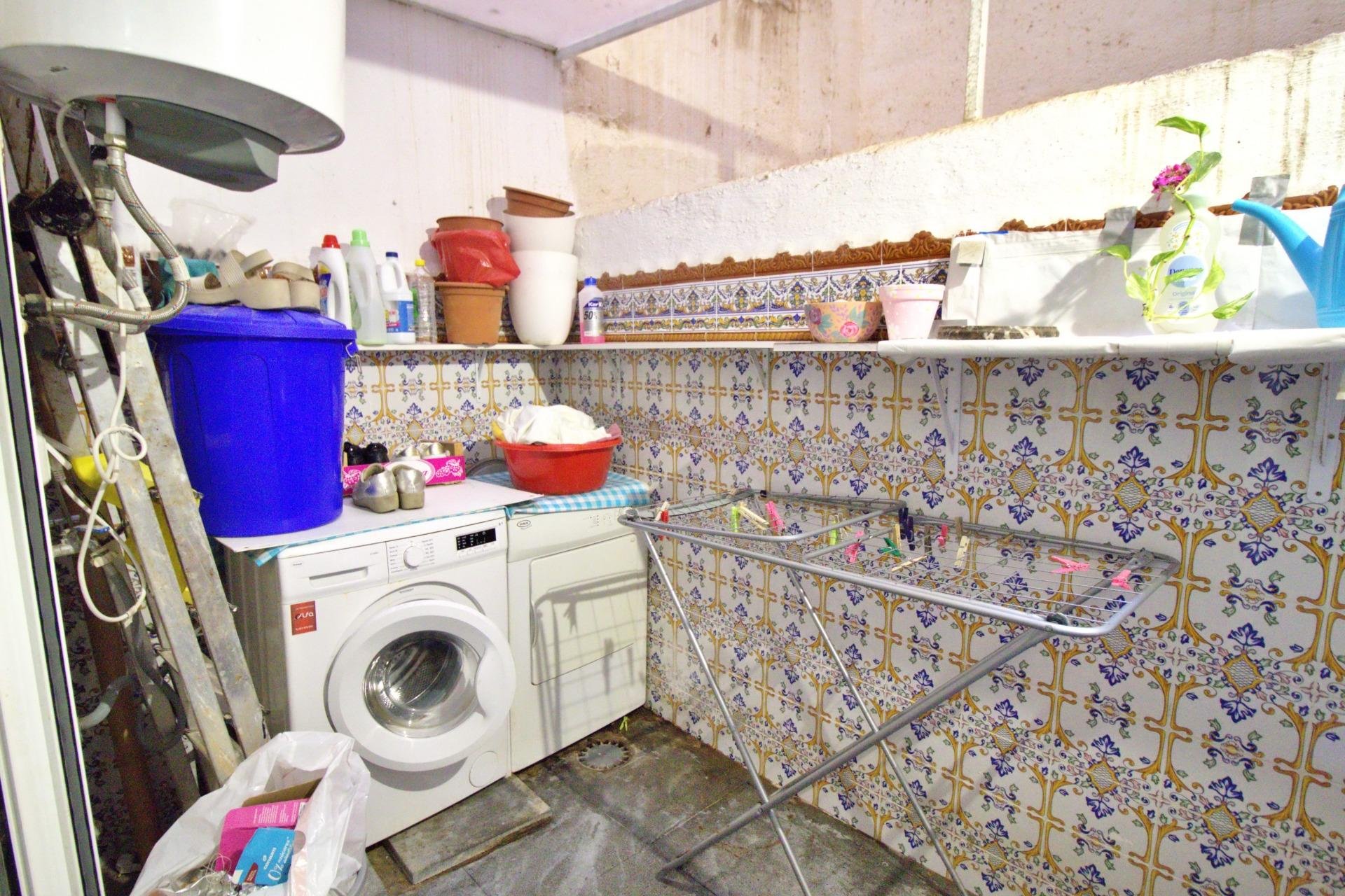 Resale - Apartment -
Elche - Plaza Crevillente-juzgados