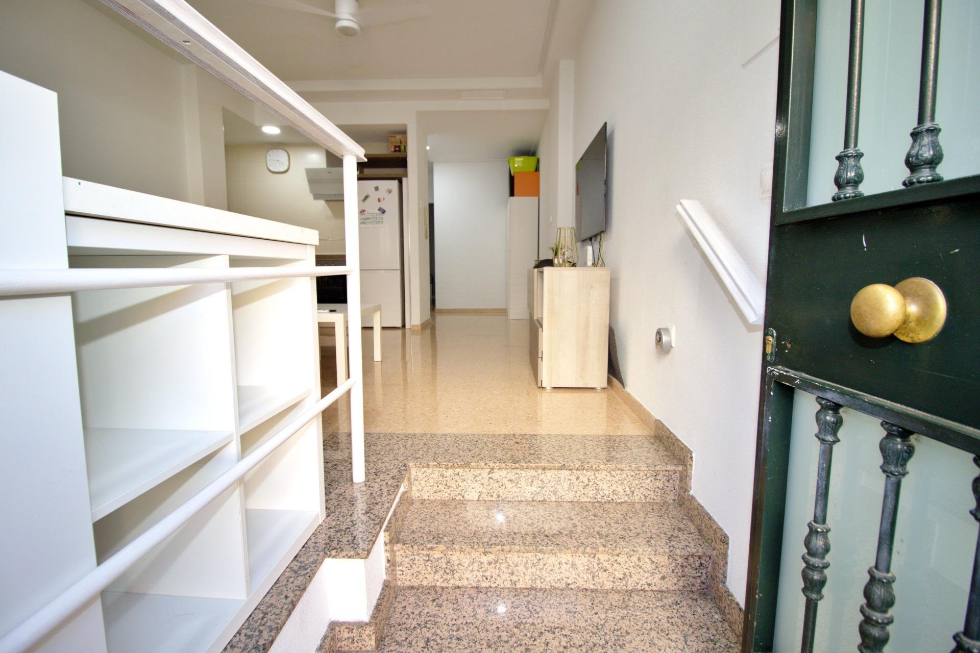 Resale - Apartment -
Elche - Plaza Madrid