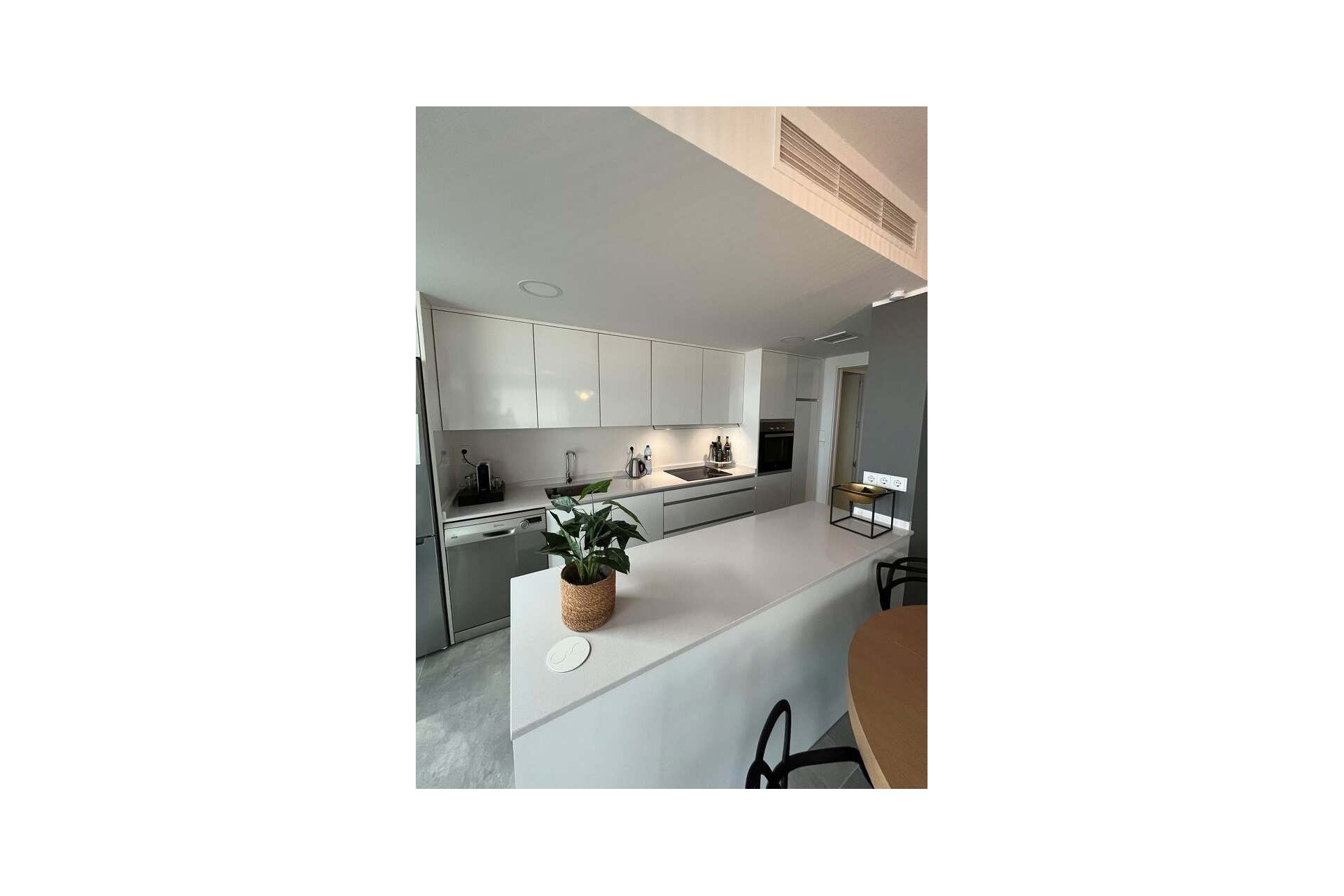 Resale - Apartment -
Finestrat