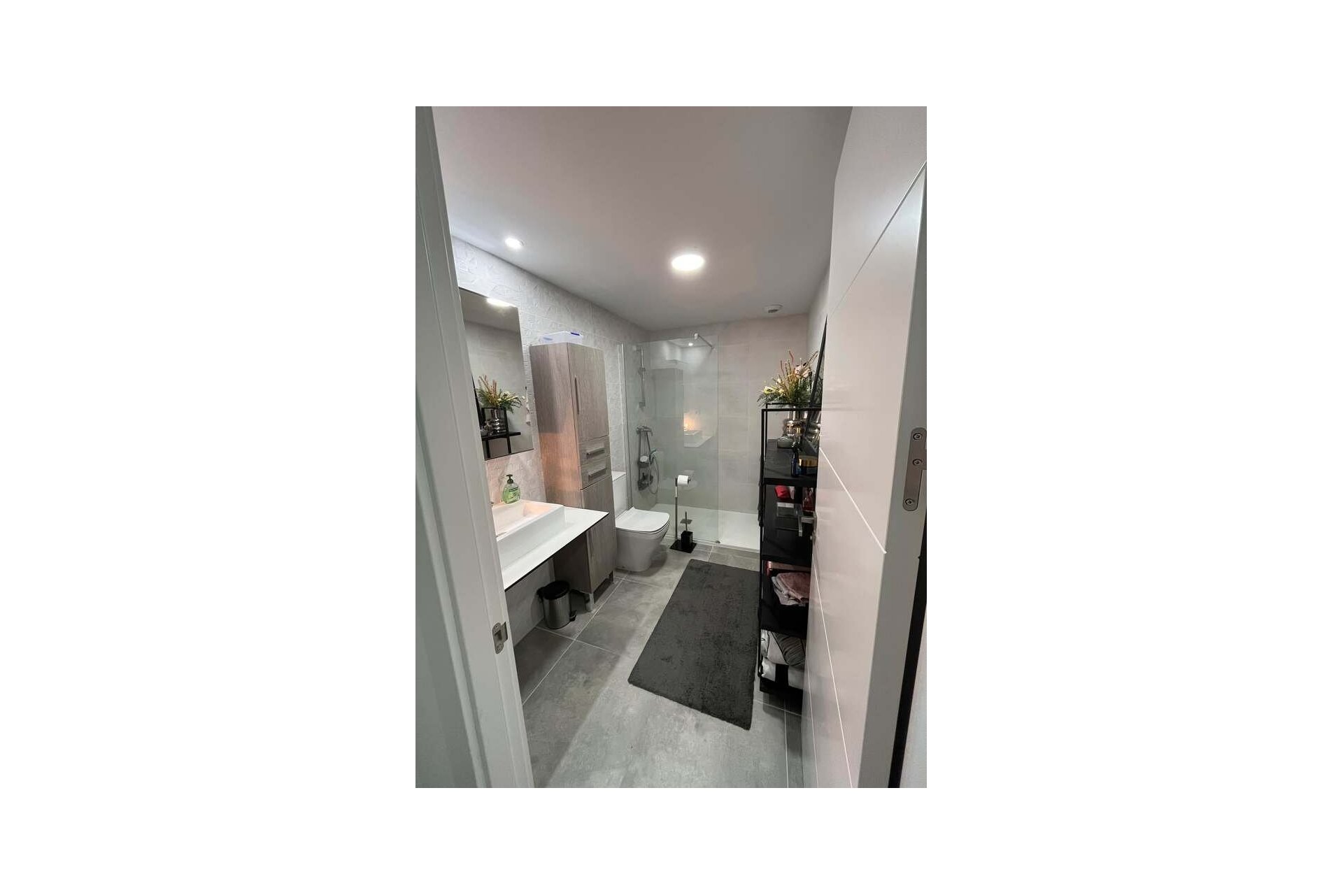 Resale - Apartment -
Finestrat