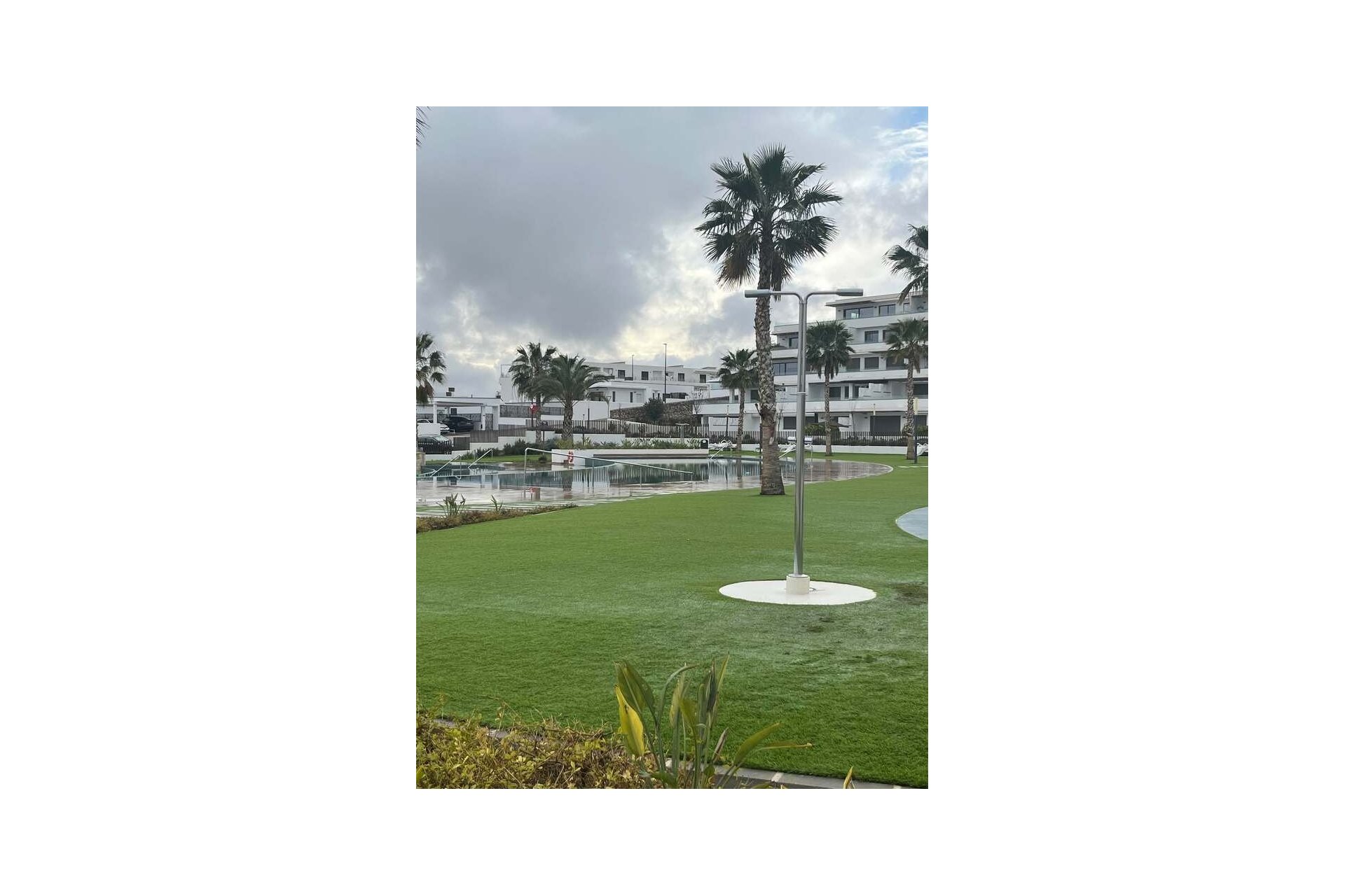 Resale - Apartment -
Finestrat