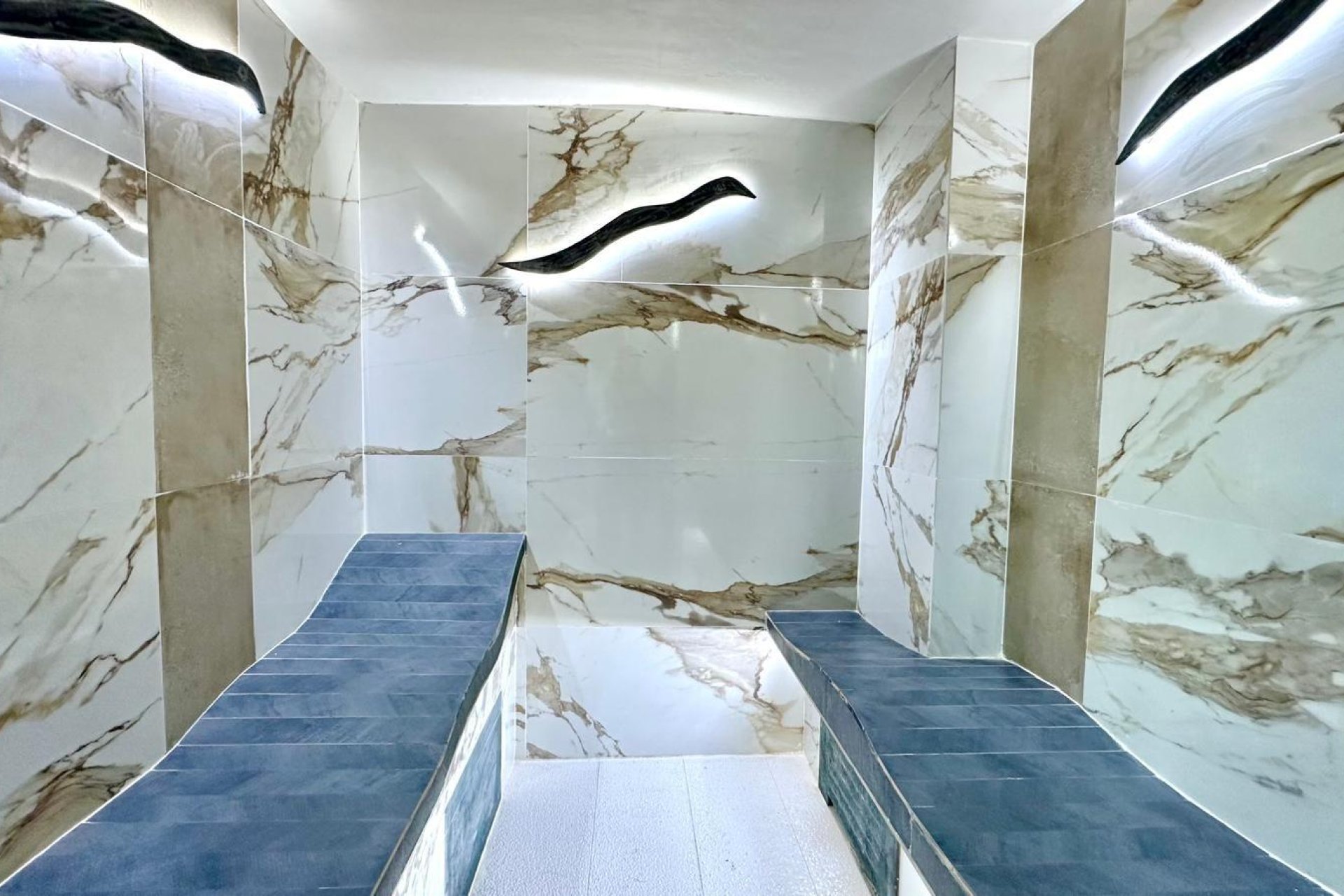 Resale - Apartment -
Finestrat