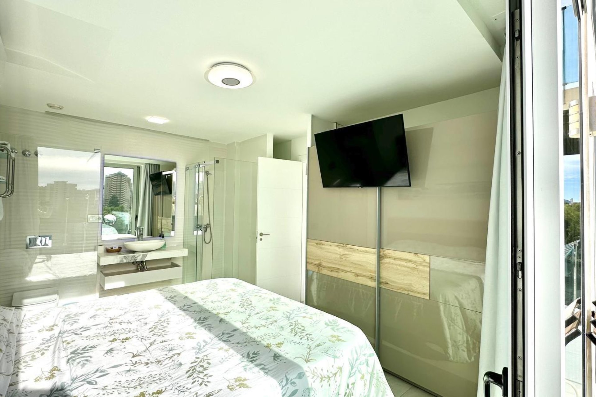 Resale - Apartment -
Finestrat