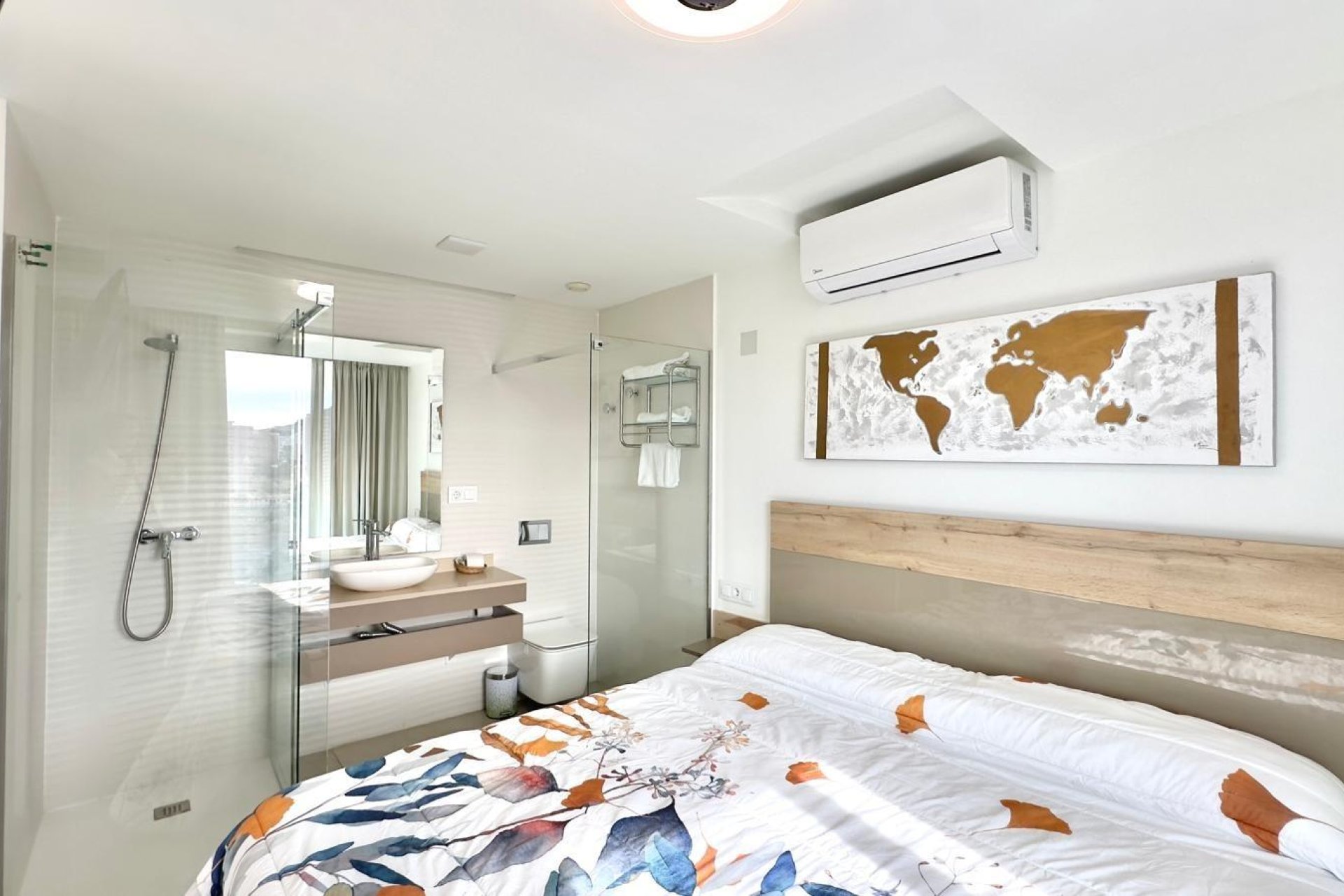 Resale - Apartment -
Finestrat