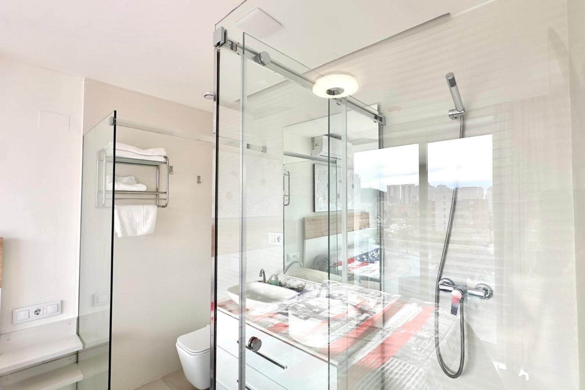 Resale - Apartment -
Finestrat