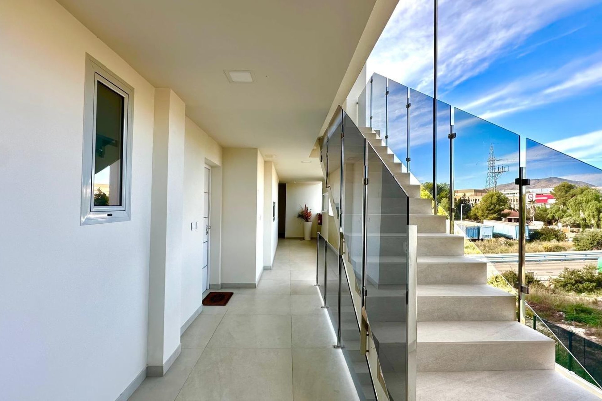 Resale - Apartment -
Finestrat