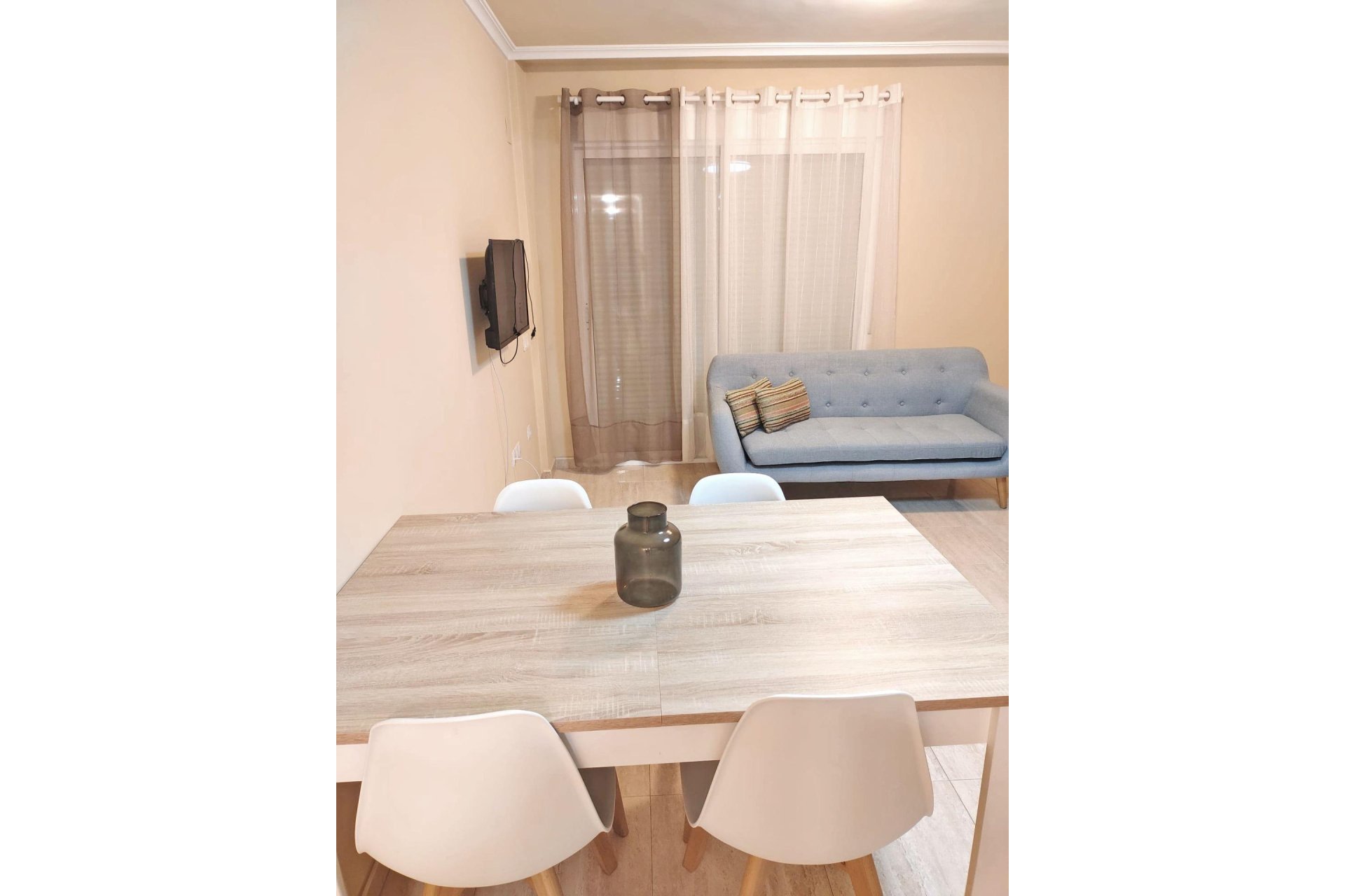 Resale - Apartment -
Guardamar del Segura - Puerto Deportivo