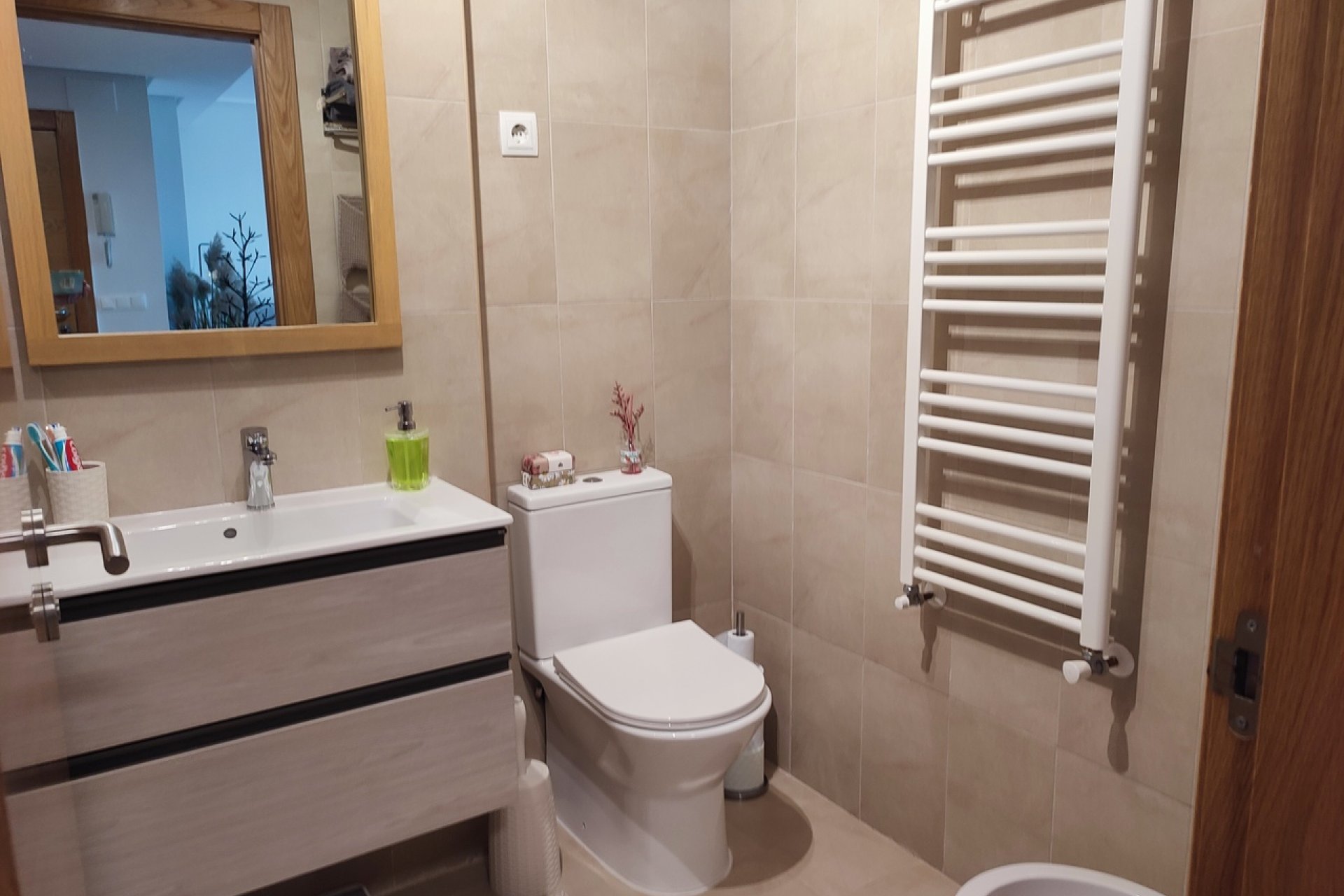 Resale - Apartment -
Hacienda Riquelme Golf Resort - Inland