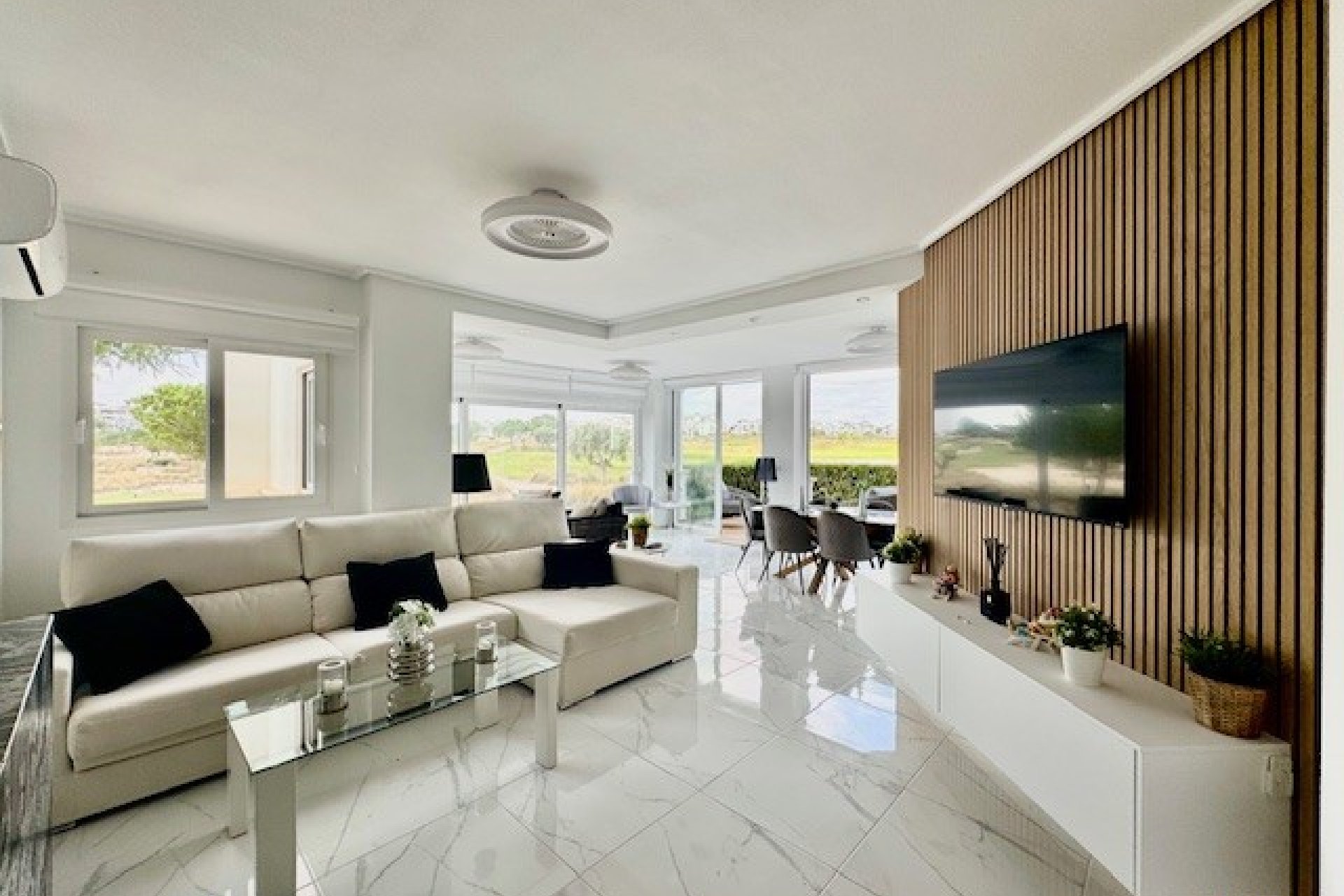 Resale - Apartment -
Hacienda Riquelme Golf Resort - Inland