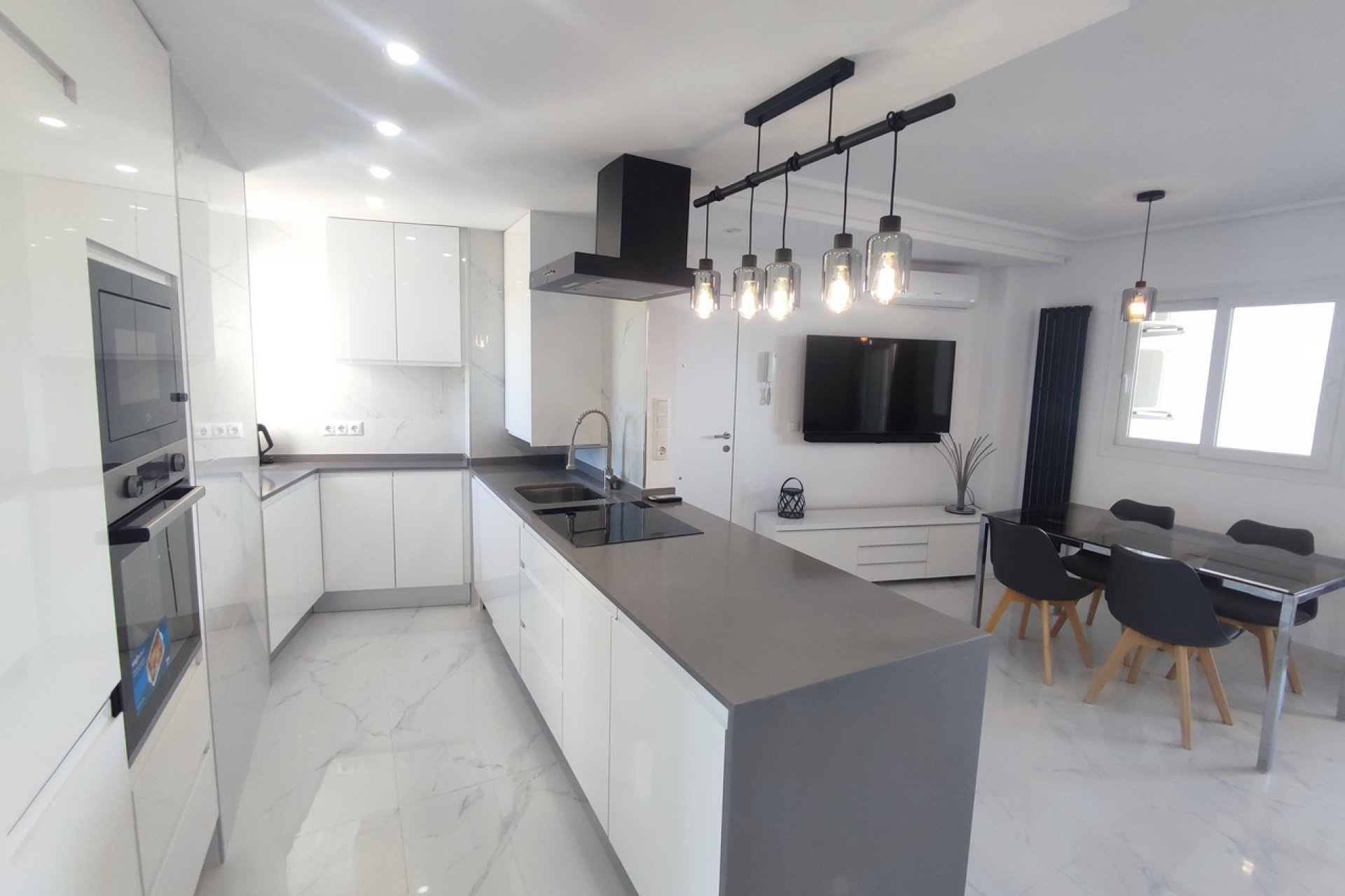 Resale - Apartment -
Hacienda Riquelme Golf Resort - Inland