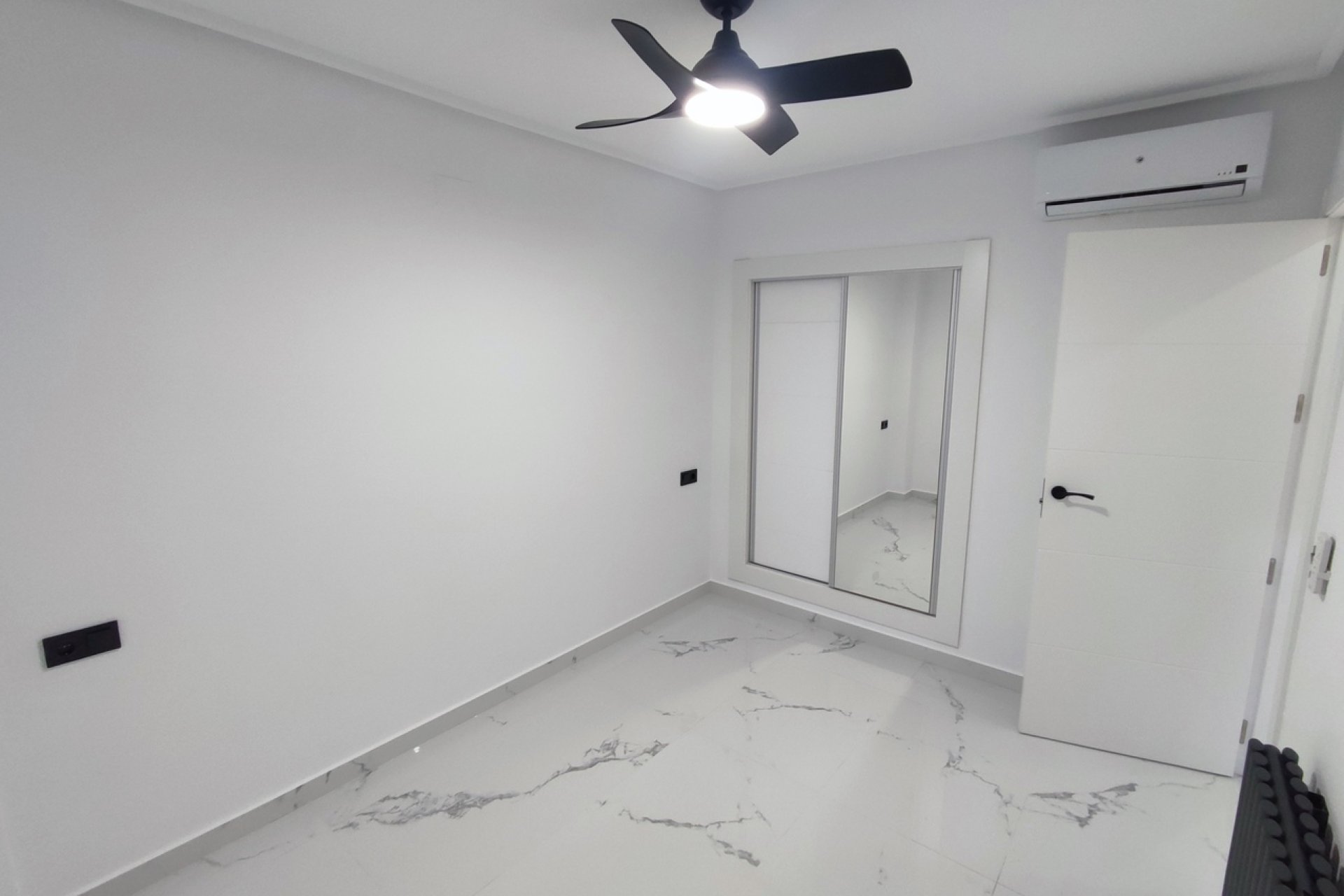 Resale - Apartment -
Hacienda Riquelme Golf Resort - Inland