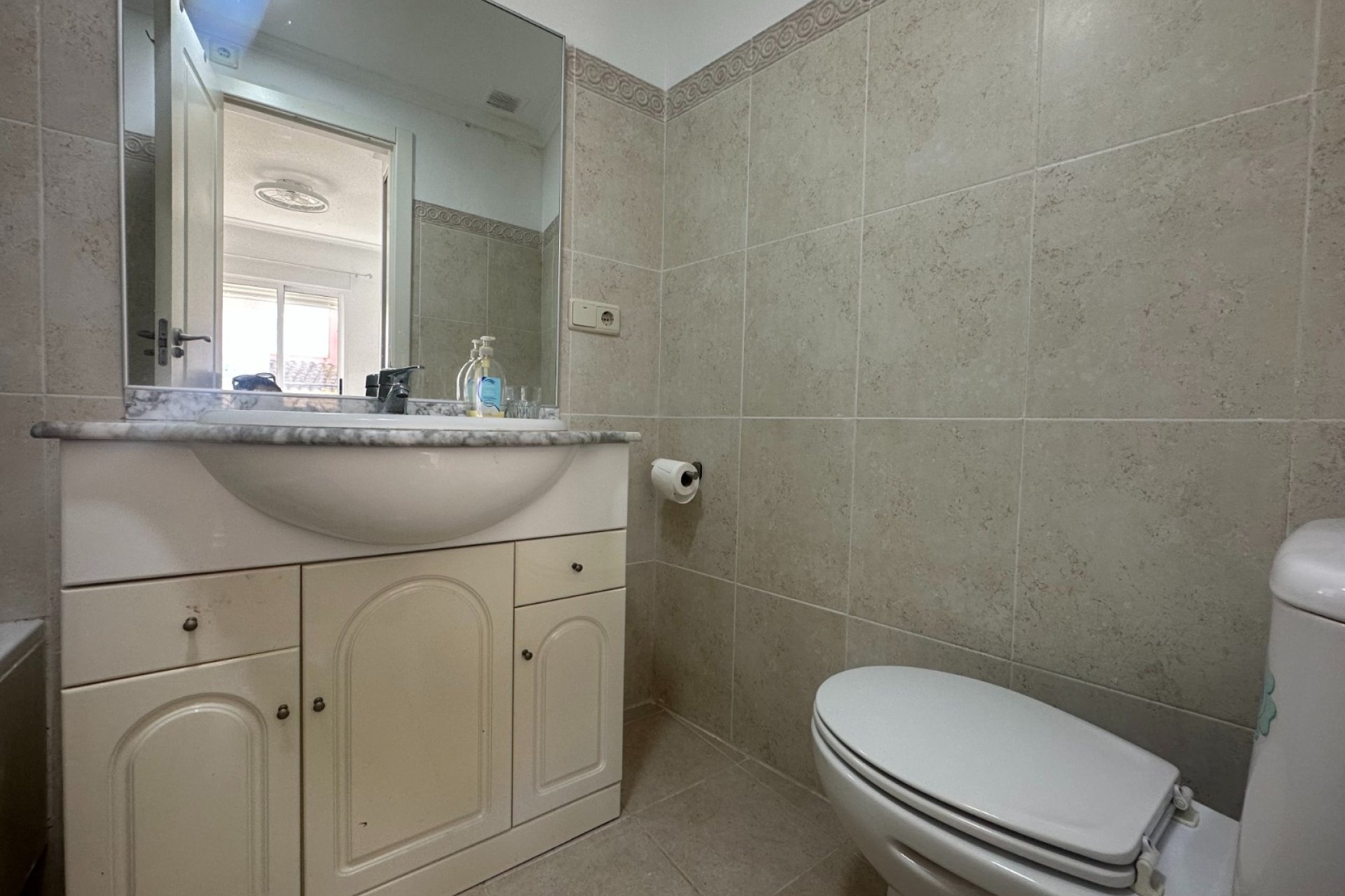 Resale - Apartment -
Jacarilla - Inland