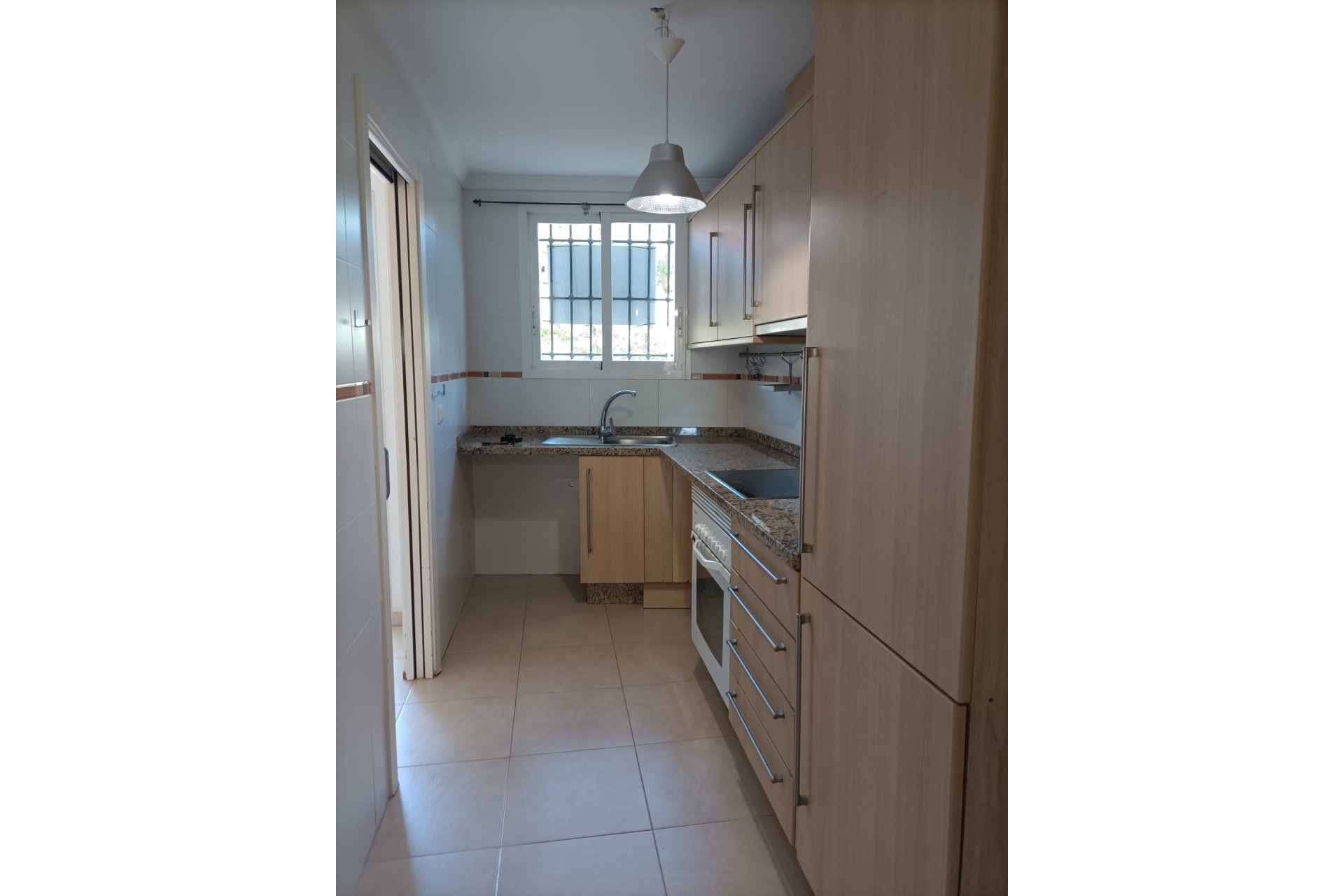 Resale - Apartment -
Jesus Pobre - Inland