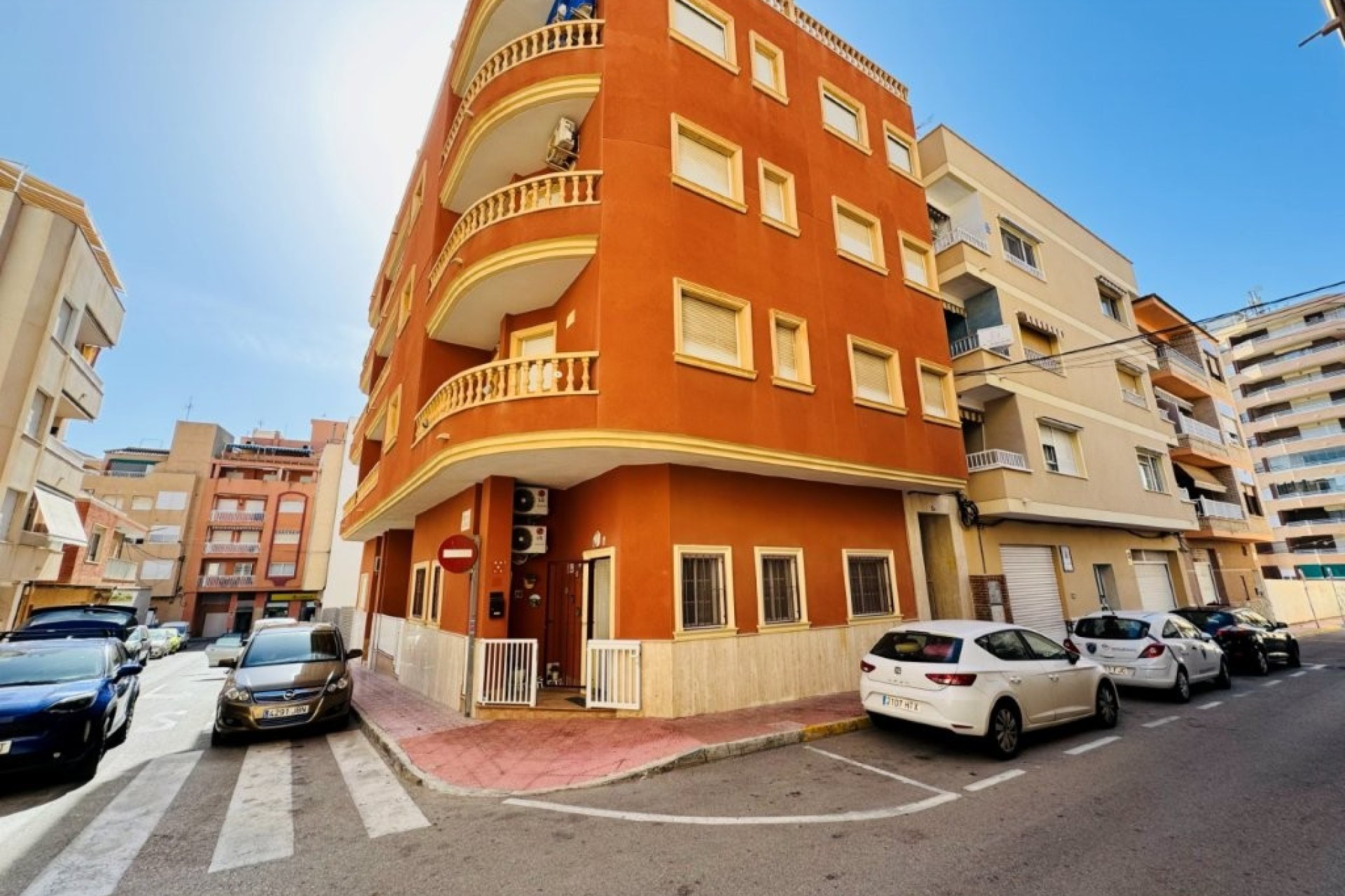 Resale - Apartment -
La Mata - Costa Blanca