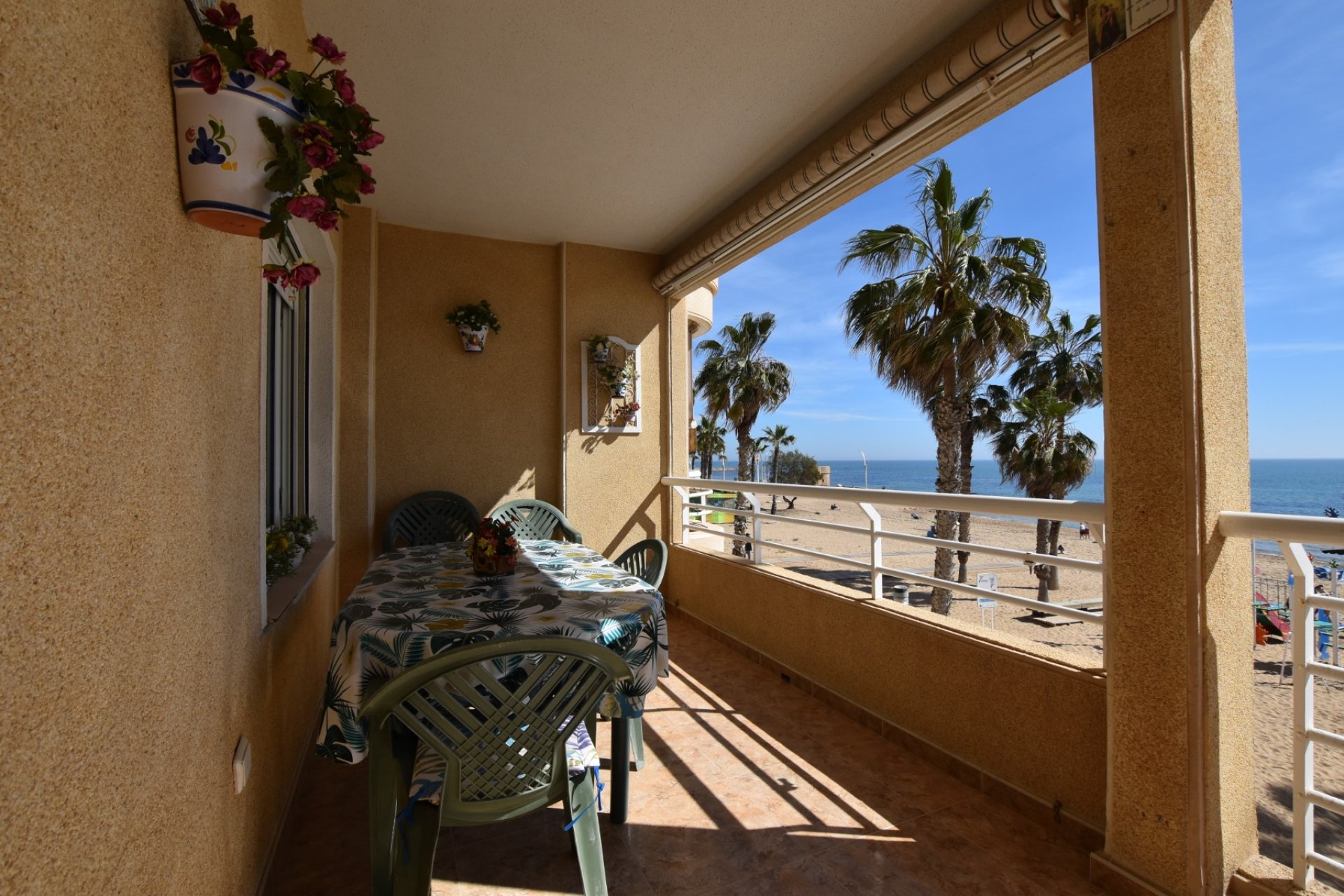Resale - Apartment -
La Mata - Costa Blanca