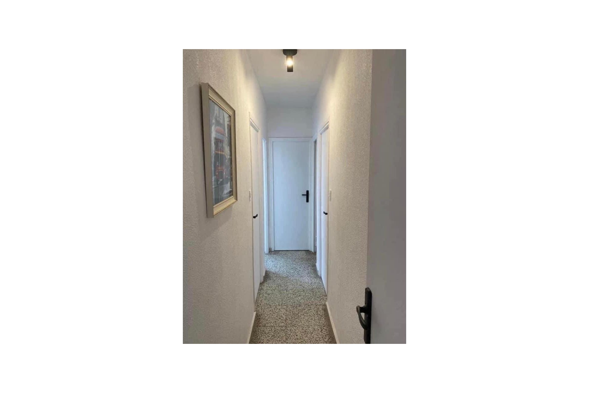 Resale - Apartment -
Lo Pagan