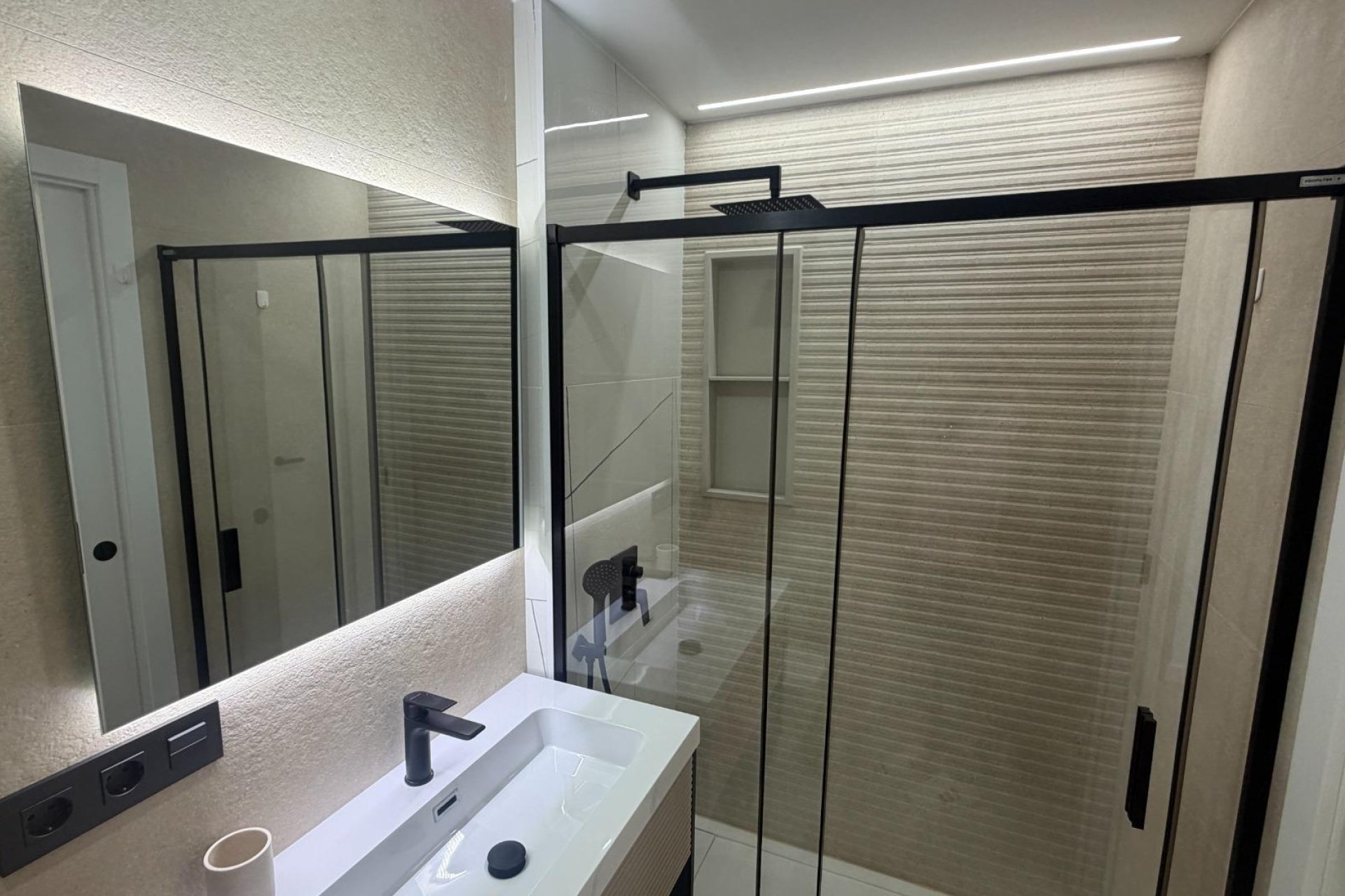 Resale - Apartment -
Los Alcazares - Costa Calida