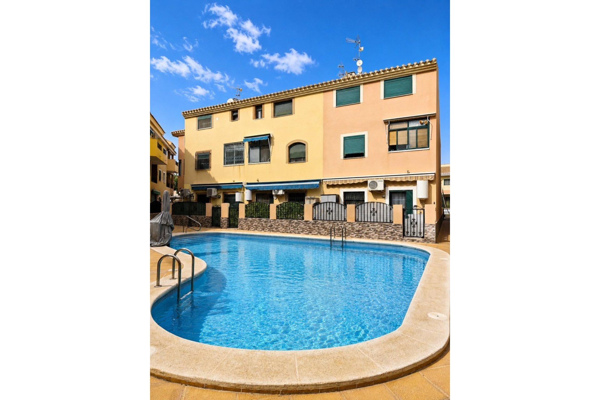 Resale - Apartment -
Los Alcazares - Los Narejos-punta Calera