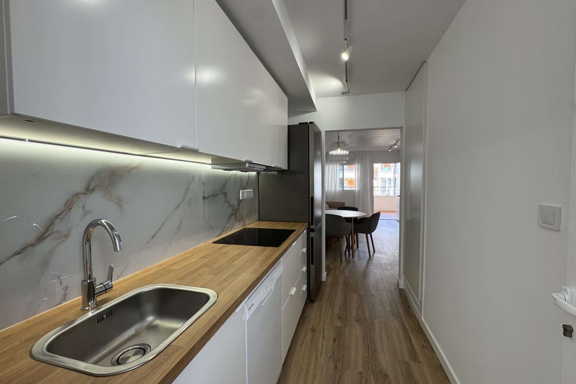 Resale - Apartment -
Los Altos - Costa Blanca