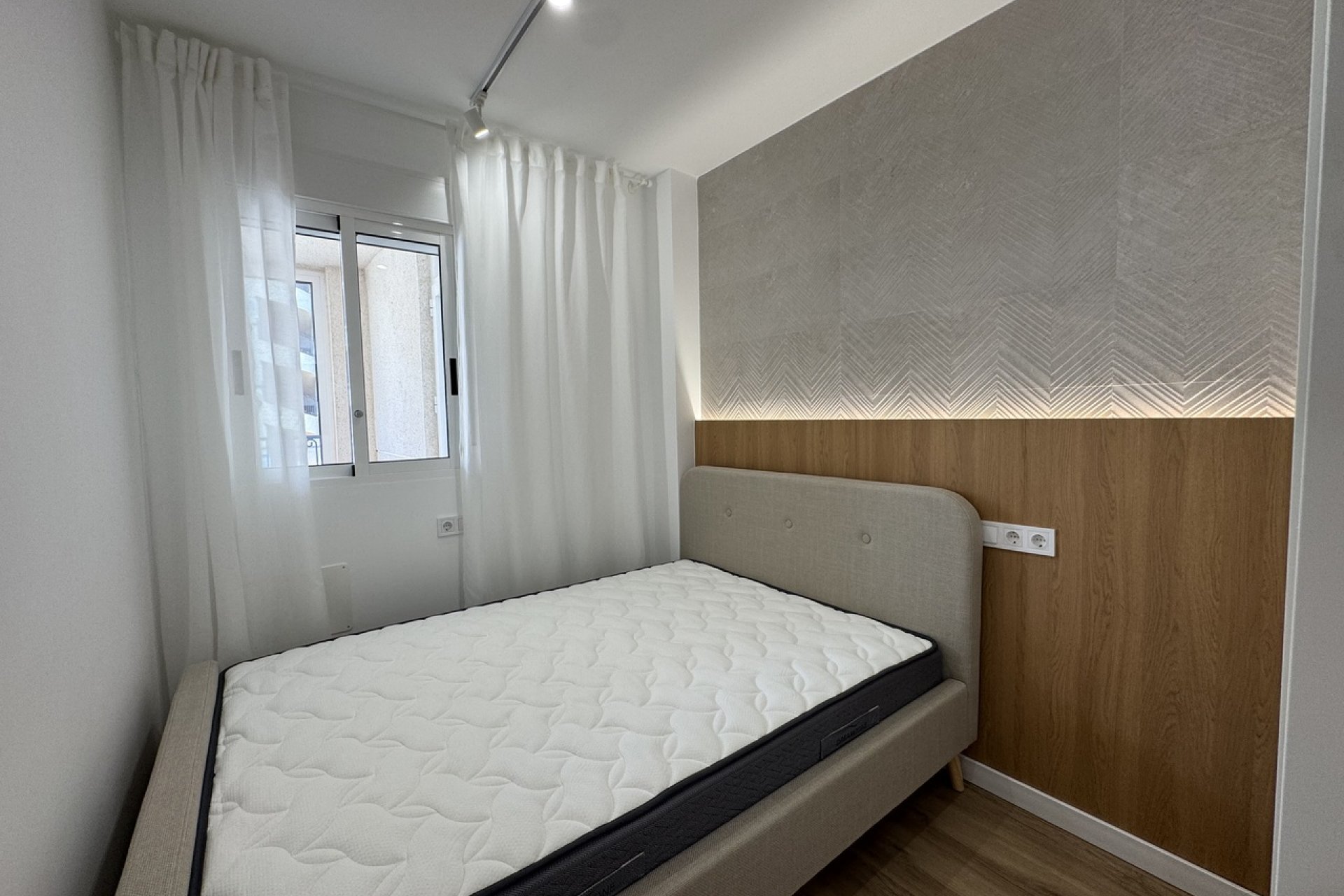 Resale - Apartment -
Los Altos - Costa Blanca